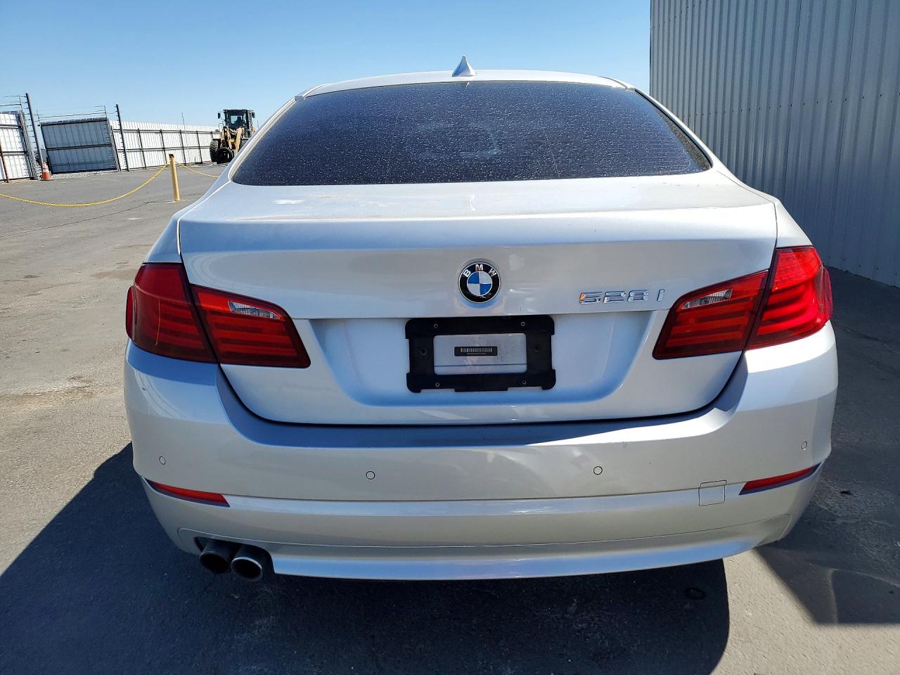 2013 Bmw 528 I Silver vin: WBAXG5C52DD232822