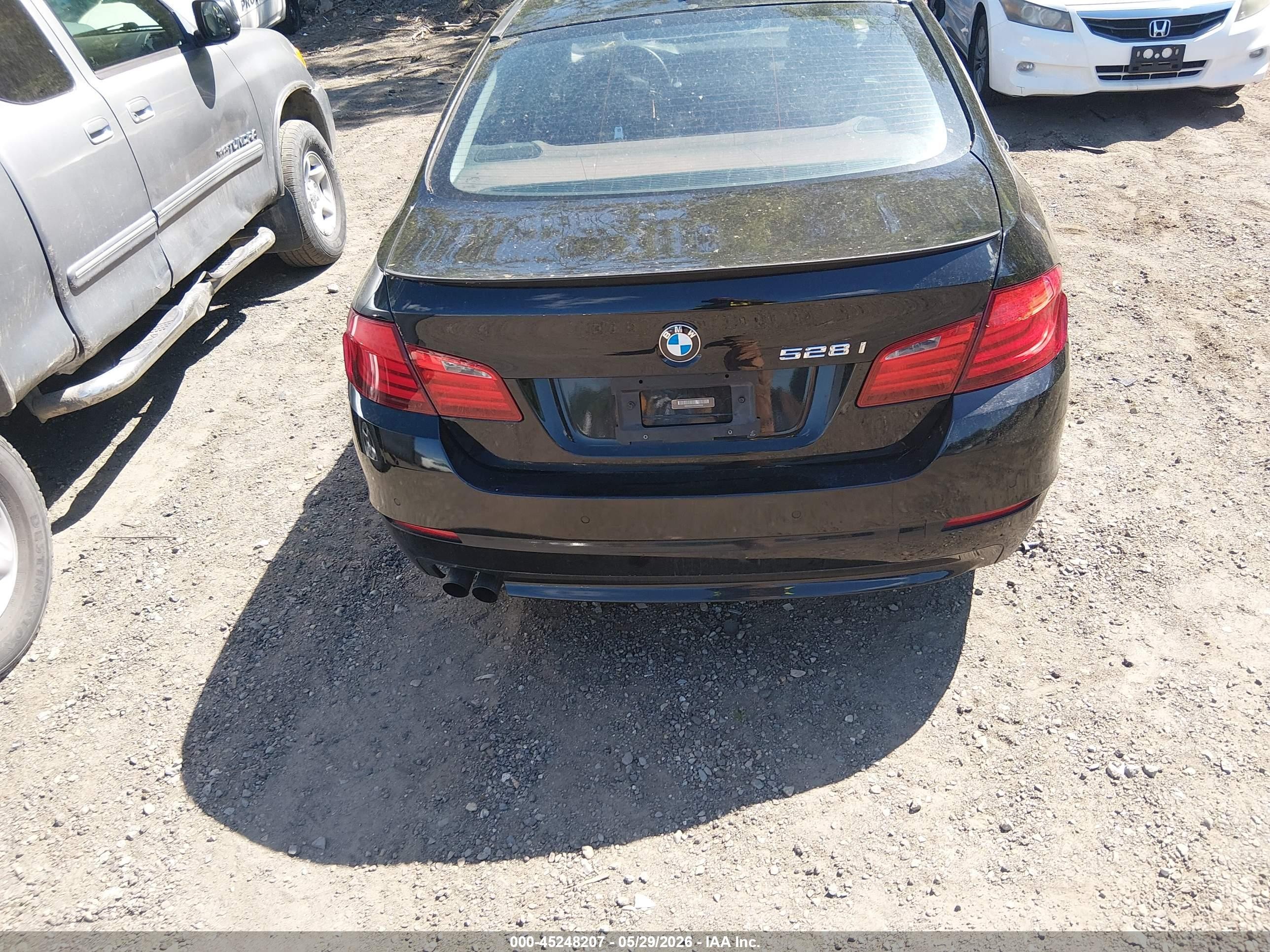 2012 Bmw 528i   Black vin: WBAXG5C53CDX03536