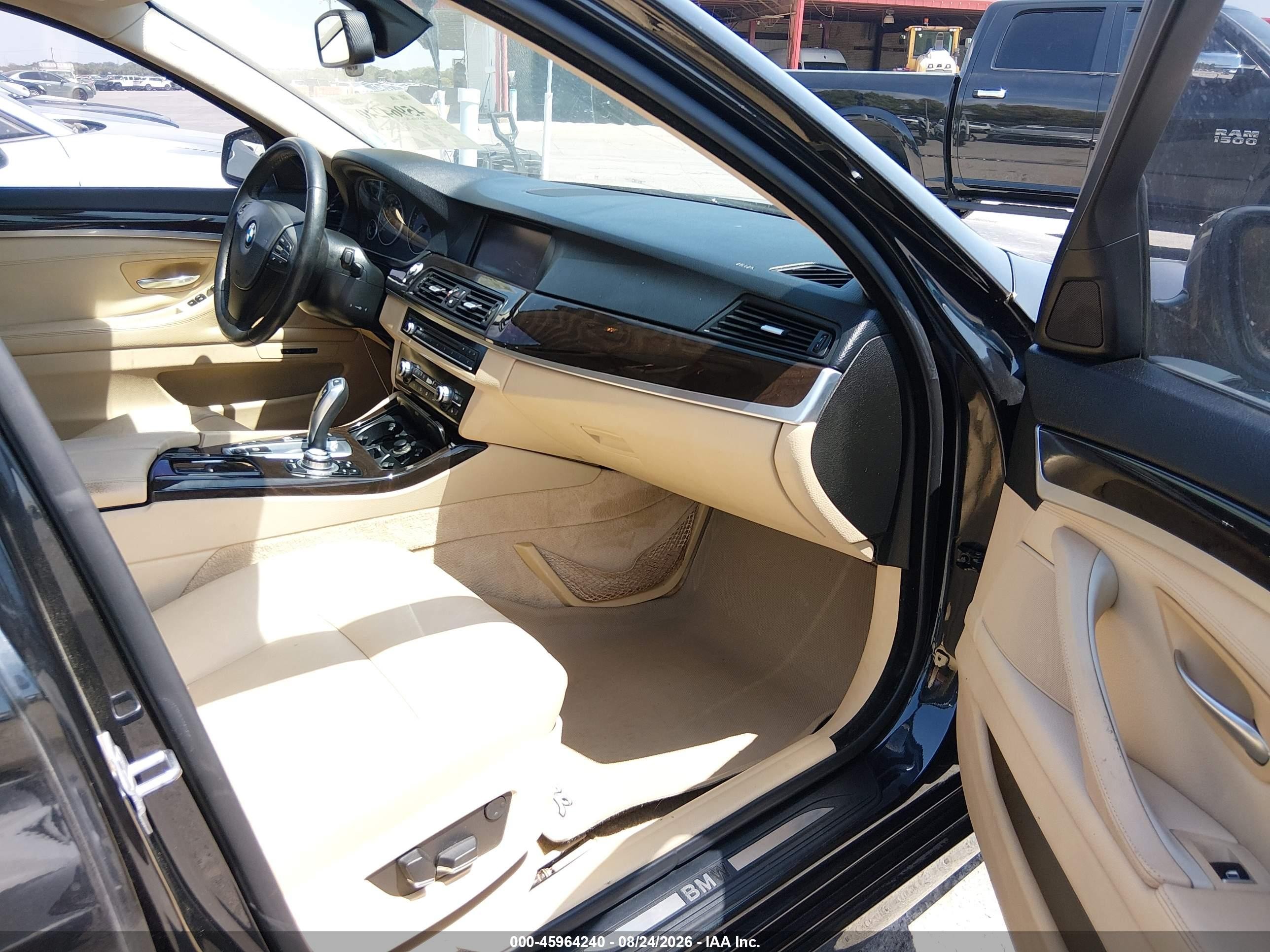2013 Bmw 528i   Black vin: WBAXG5C53DD228942