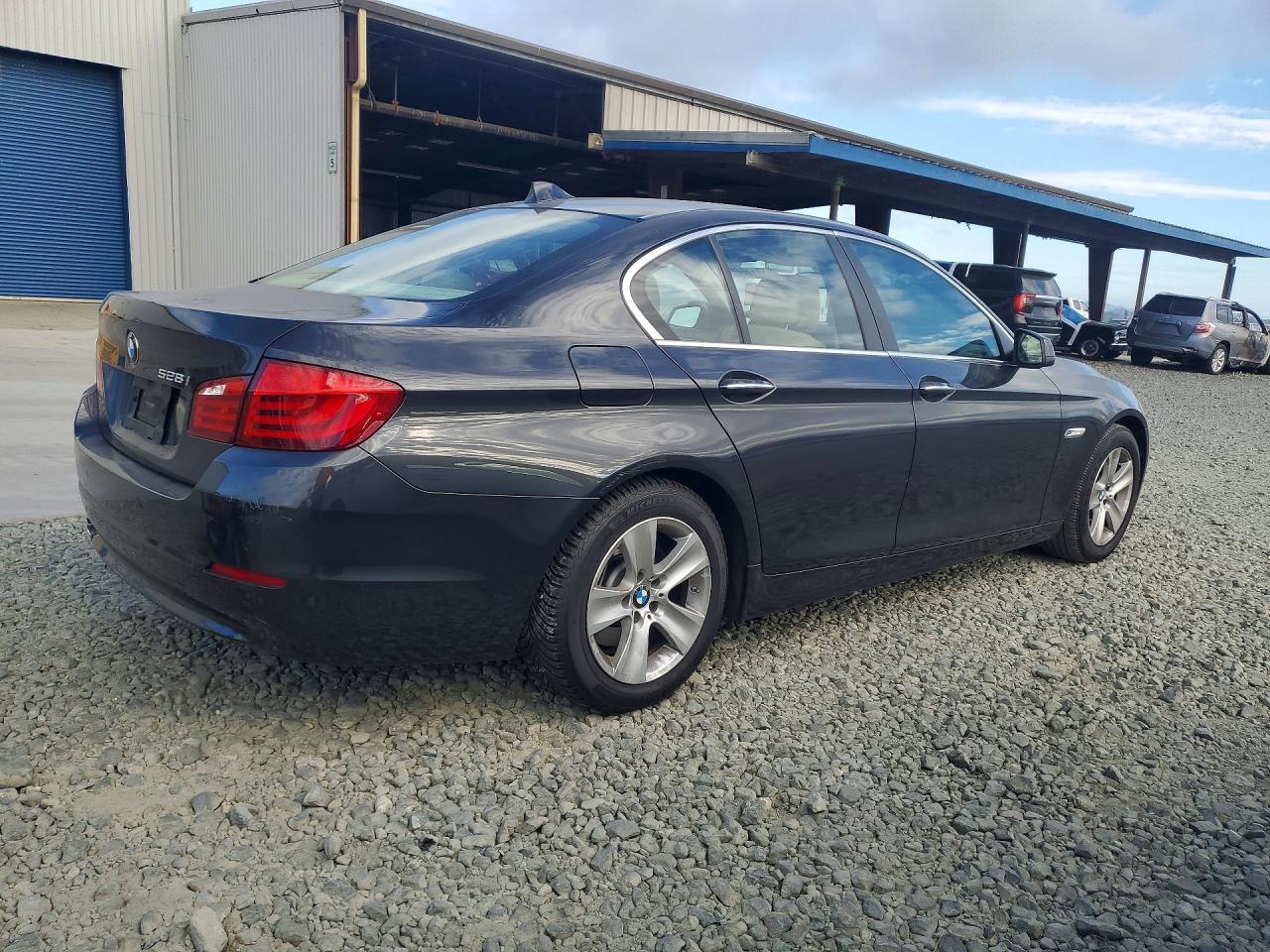 2013 Bmw 528 I Gray vin: WBAXG5C53DD230366