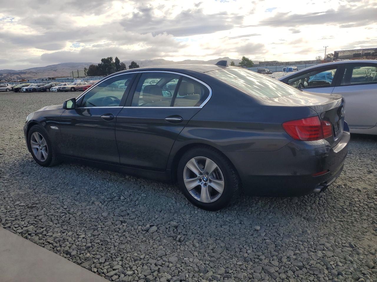 2013 Bmw 528 I Gray vin: WBAXG5C53DD230366