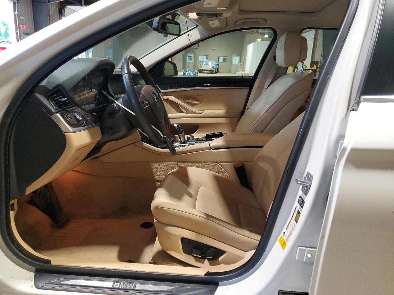 2013 Bmw 528 I White vin: WBAXG5C53DD234319