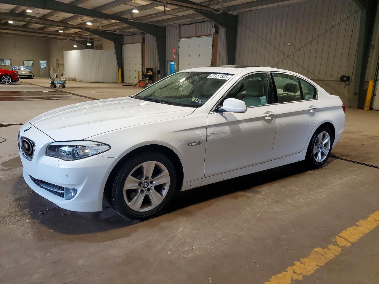 2013 Bmw 528 I Белый vin: WBAXG5C53DD234319