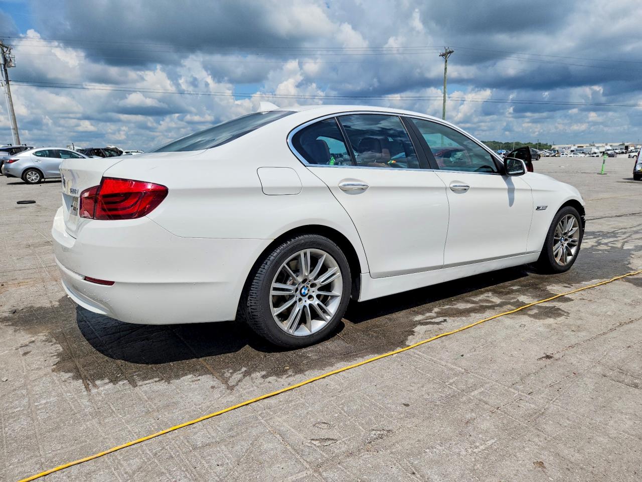 2013 Bmw 528 I White vin: WBAXG5C53DDY30871