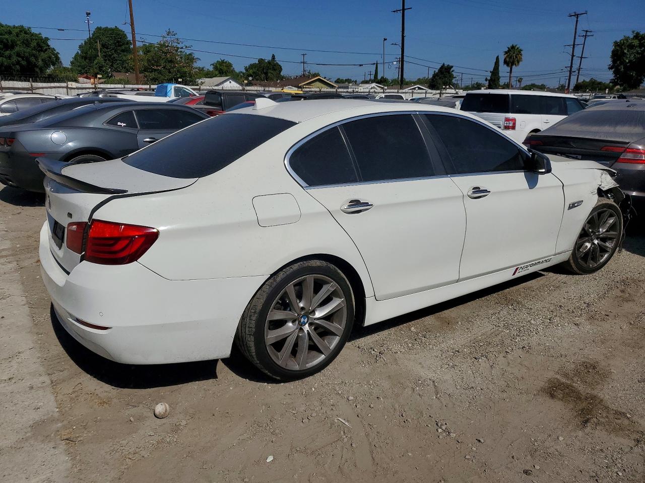 2012 Bmw 528 I White vin: WBAXG5C54CDW66268