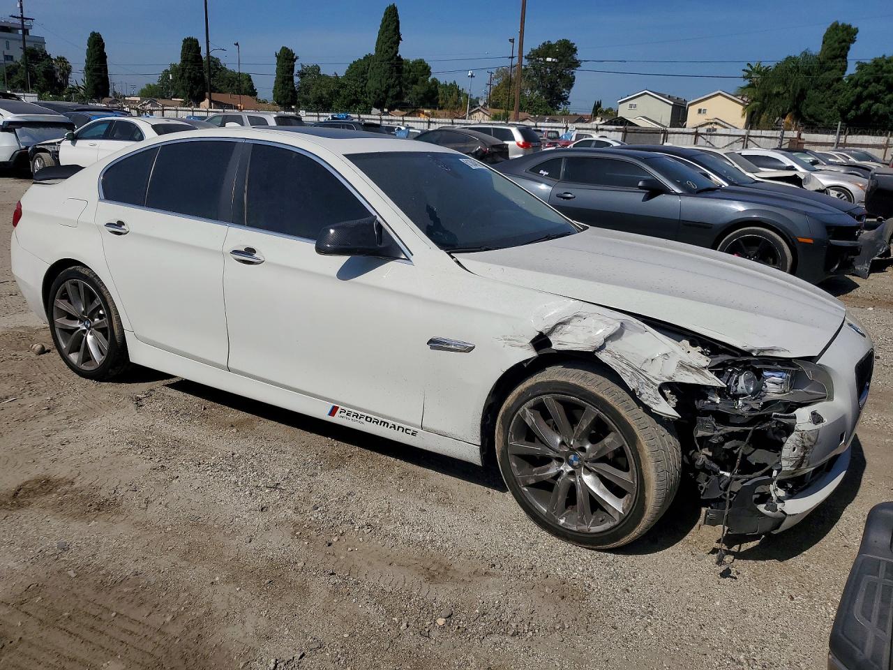 2012 Bmw 528 I White vin: WBAXG5C54CDW66268