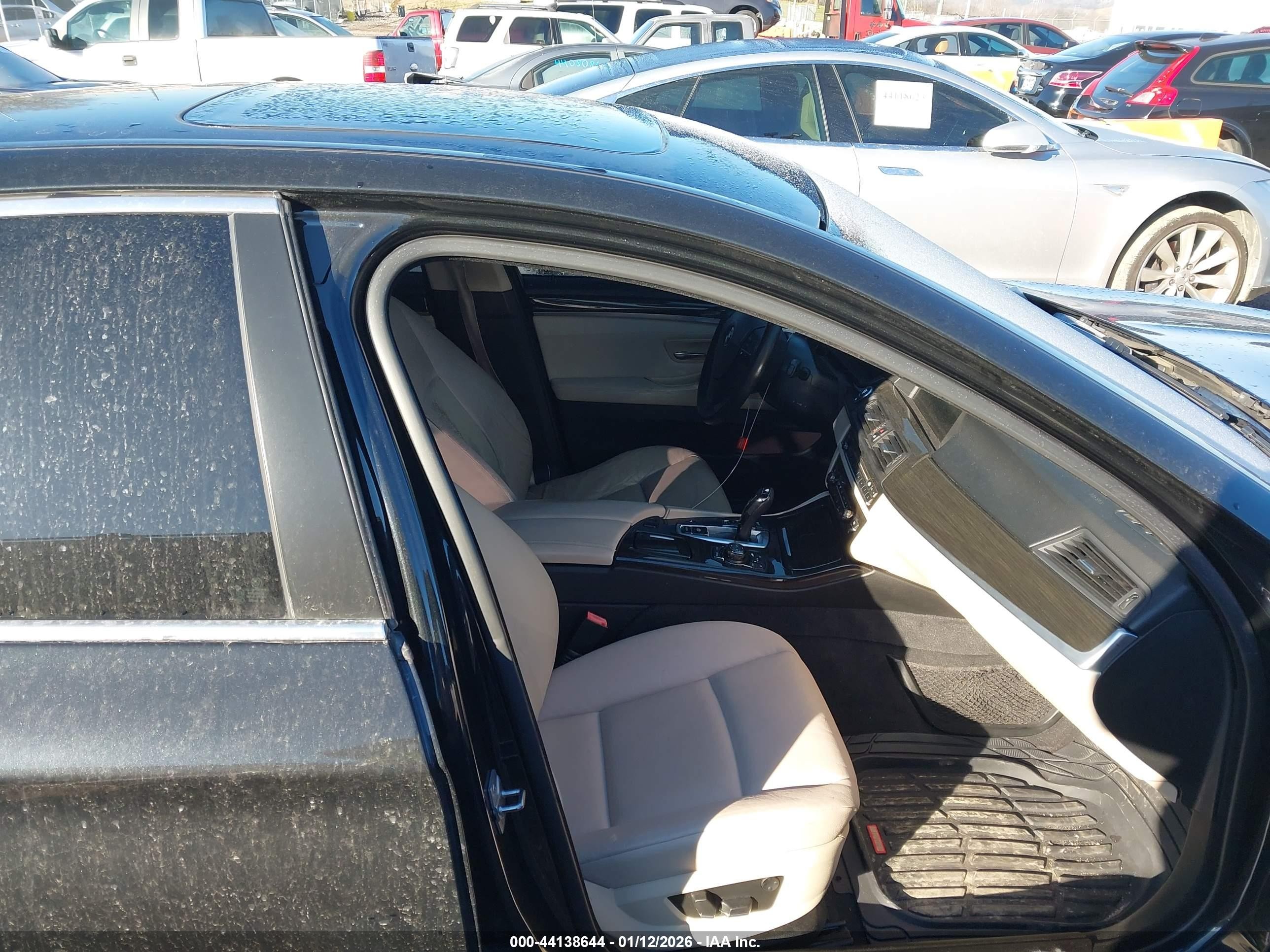 2012 Bmw 528i   Black vin: WBAXG5C54CDY30103