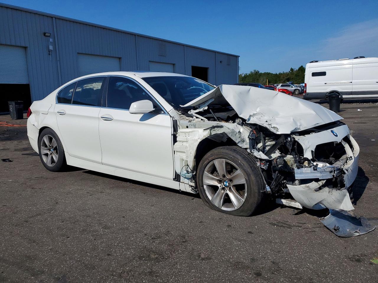 2013 Bmw 528 I White vin: WBAXG5C54DD230182