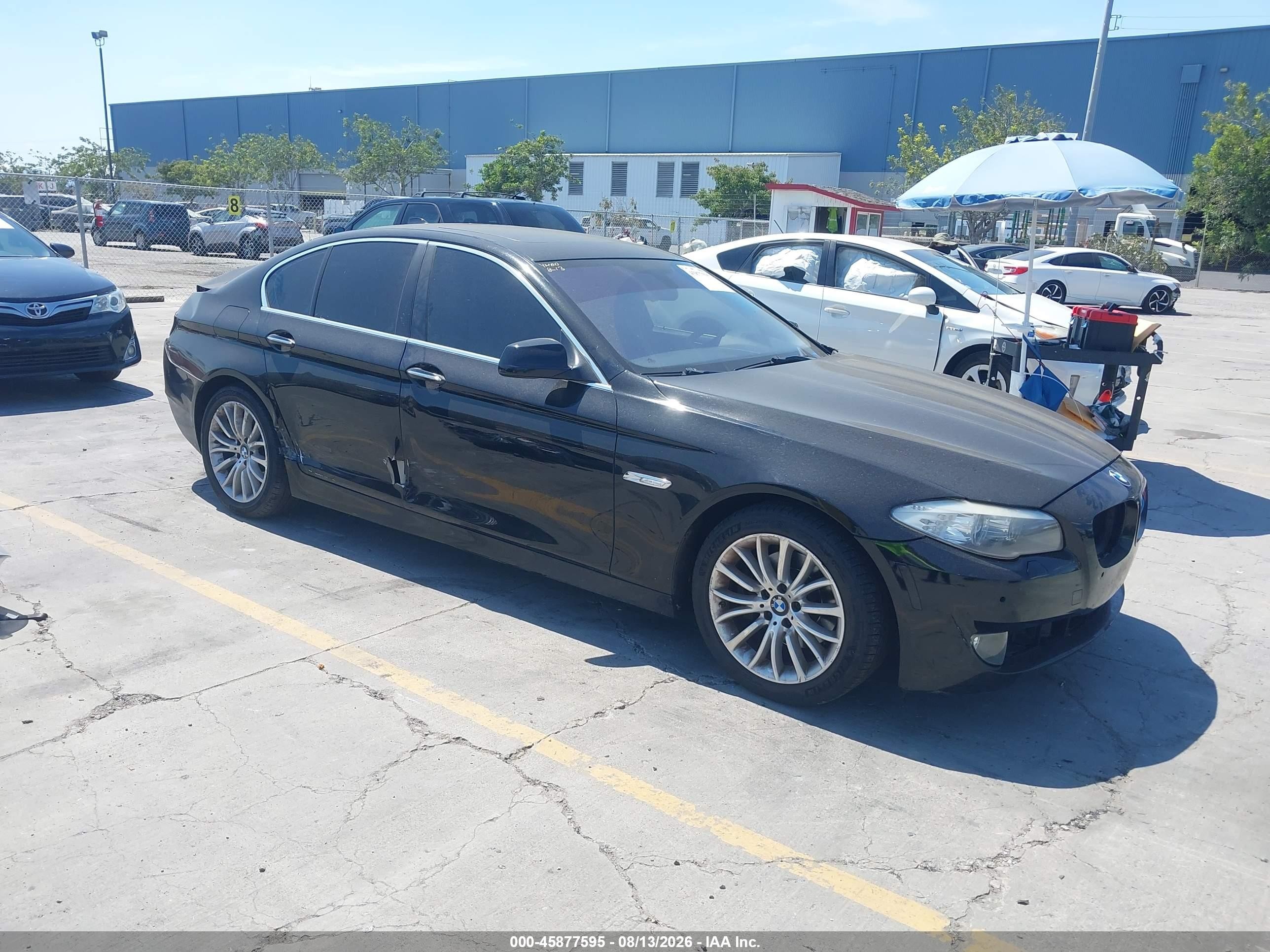 2013 Bmw 528i   Black vin: WBAXG5C54DDY32094
