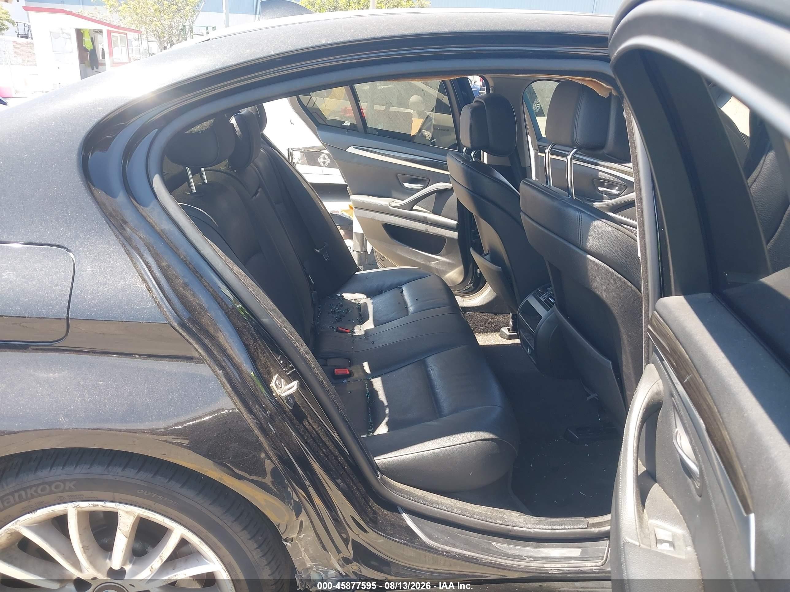 2013 Bmw 528i   Black vin: WBAXG5C54DDY32094