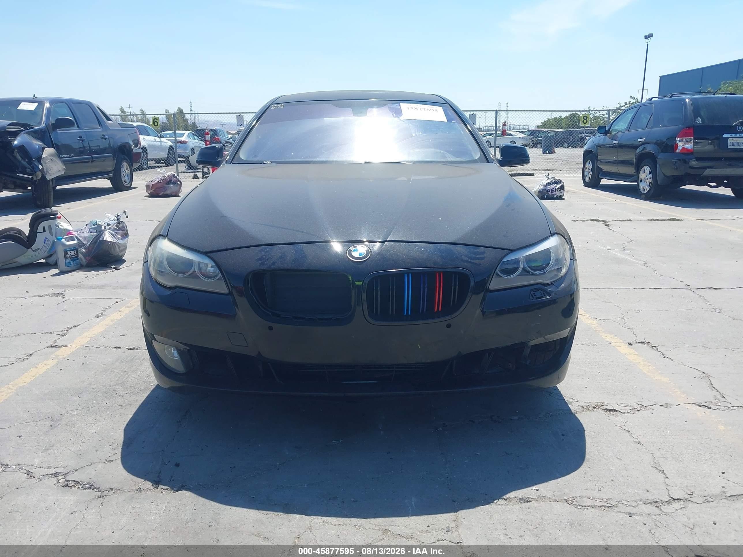 2013 Bmw 528i   Black vin: WBAXG5C54DDY32094