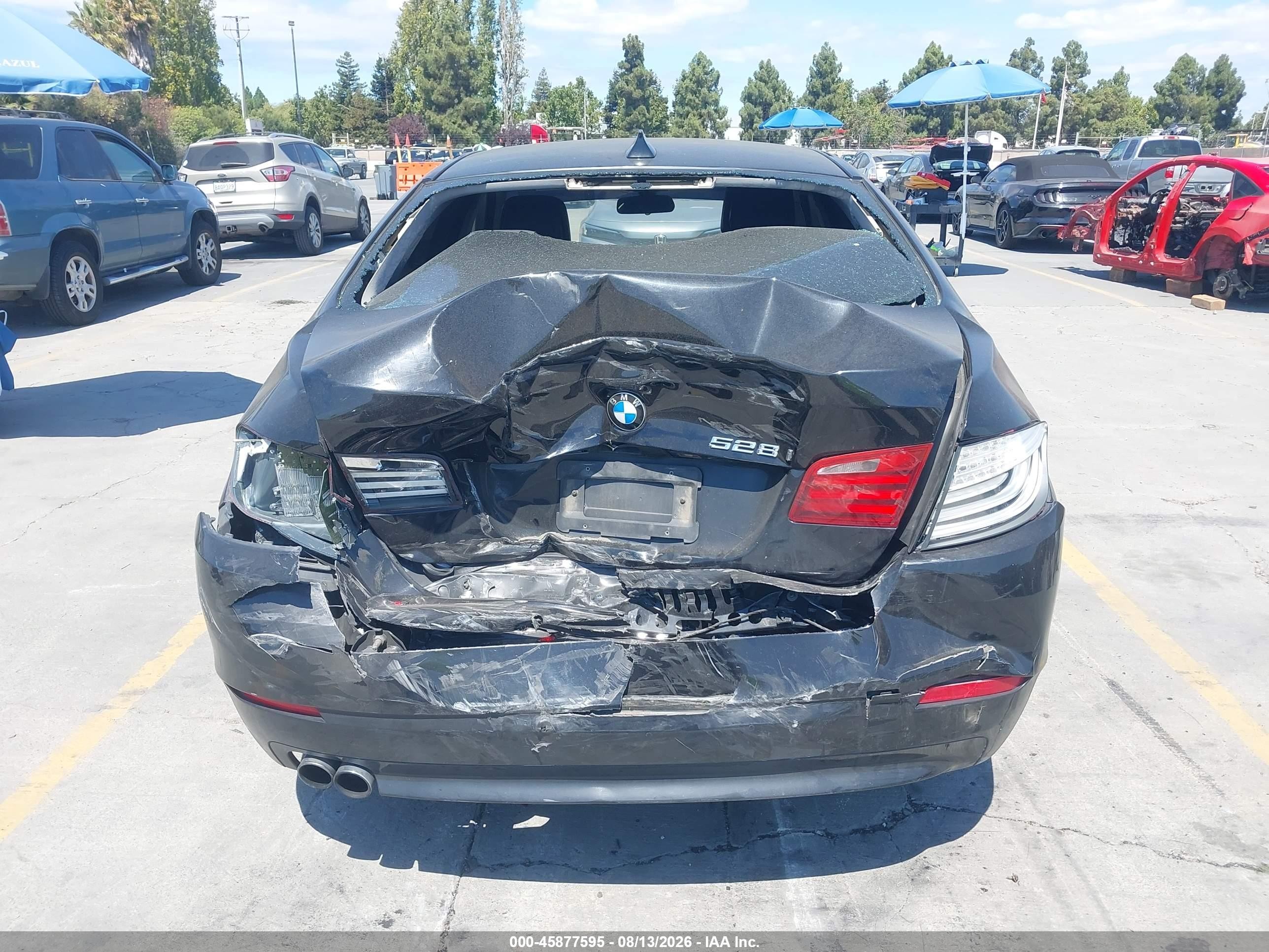 2013 Bmw 528i   Black vin: WBAXG5C54DDY32094