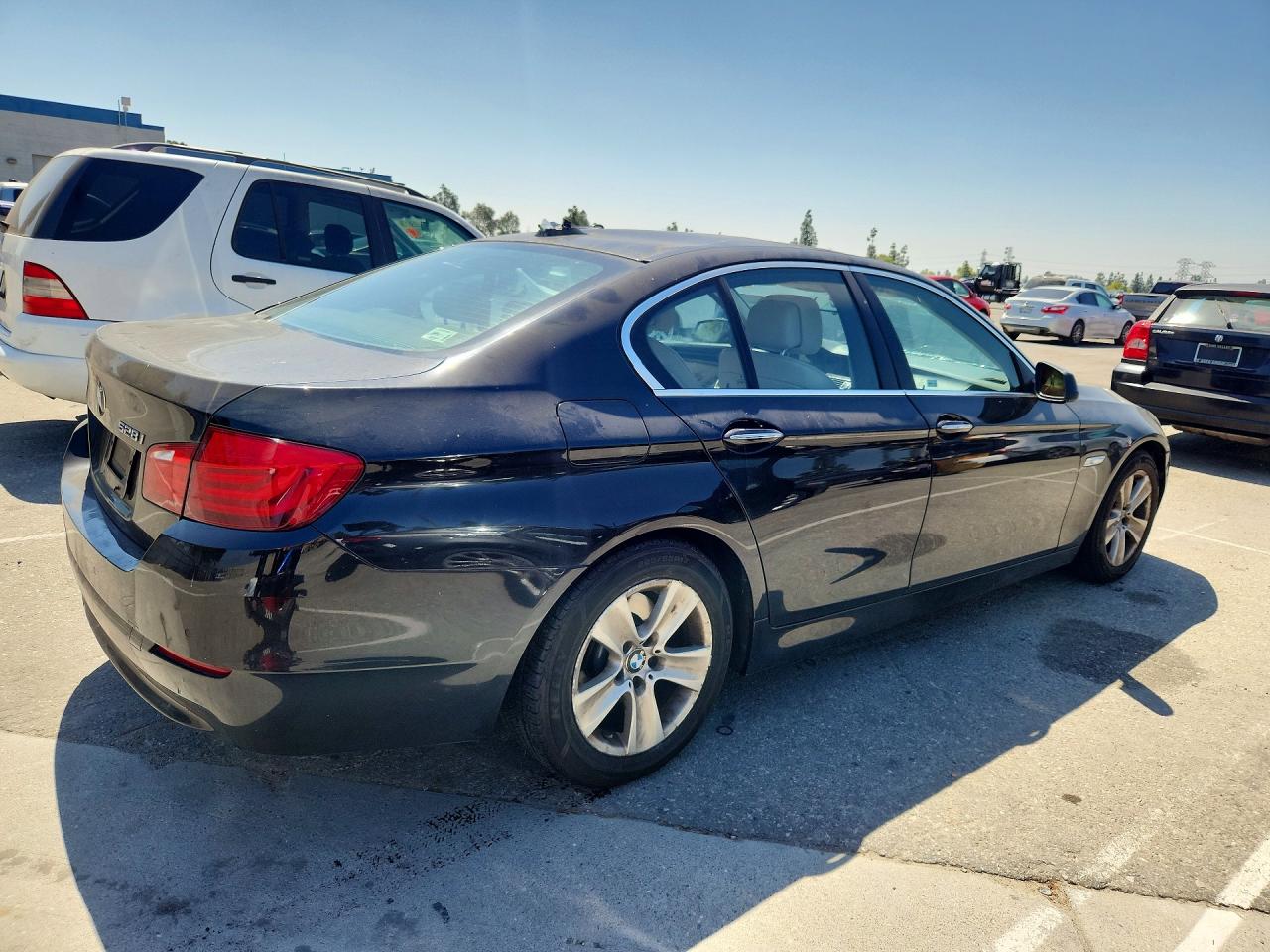 2013 Bmw 528 I Черный vin: WBAXG5C54DDY35299