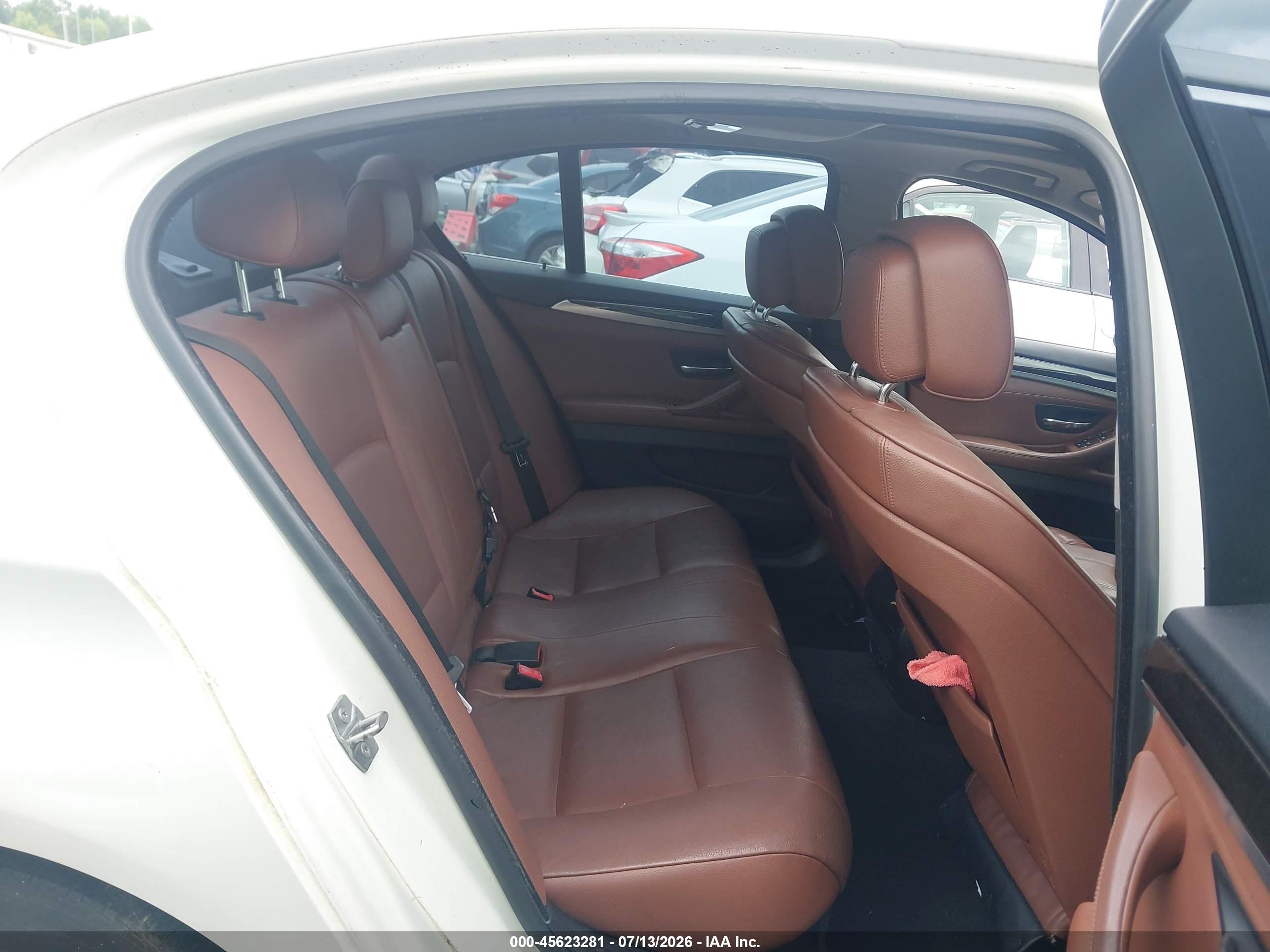 2013 Bmw 528i   White vin: WBAXG5C54DDY36629