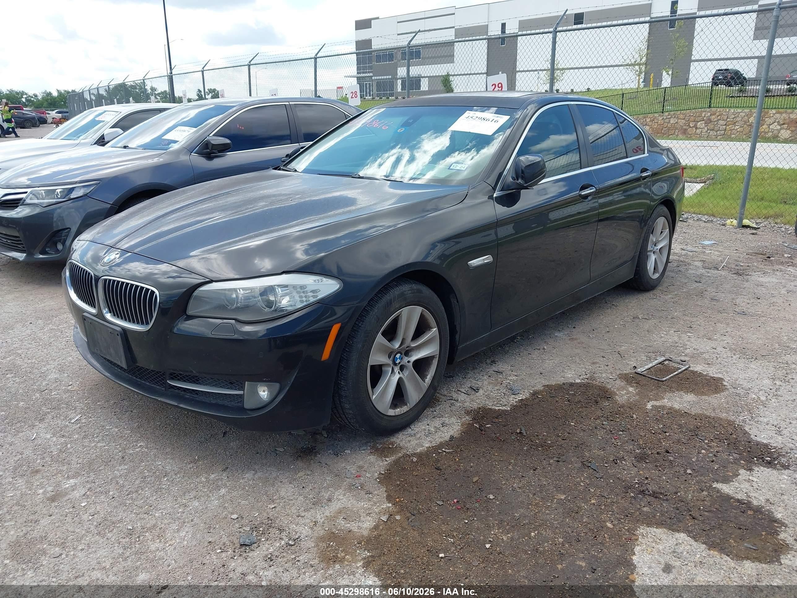2012 Bmw 528i   Black vin: WBAXG5C55CDW24160