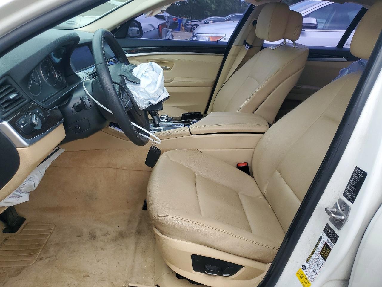 2012 Bmw 528 I White vin: WBAXG5C55CDW24983