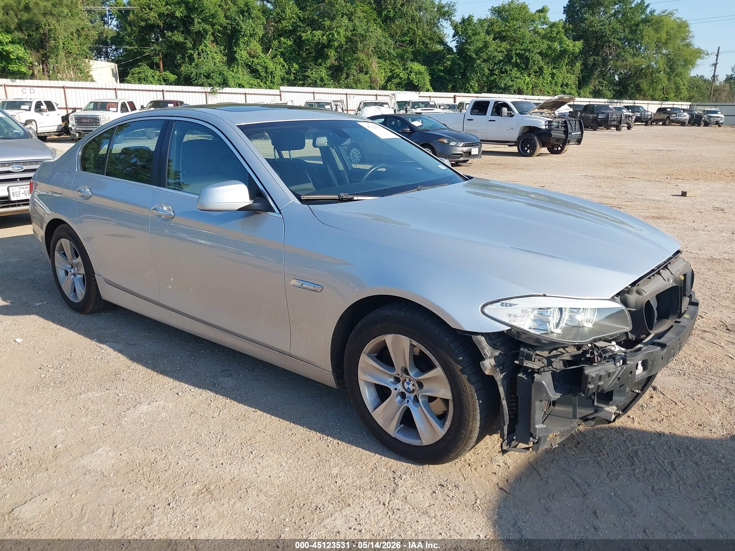 2013 Bmw 528i   Серебряный vin: WBAXG5C55DDY35263