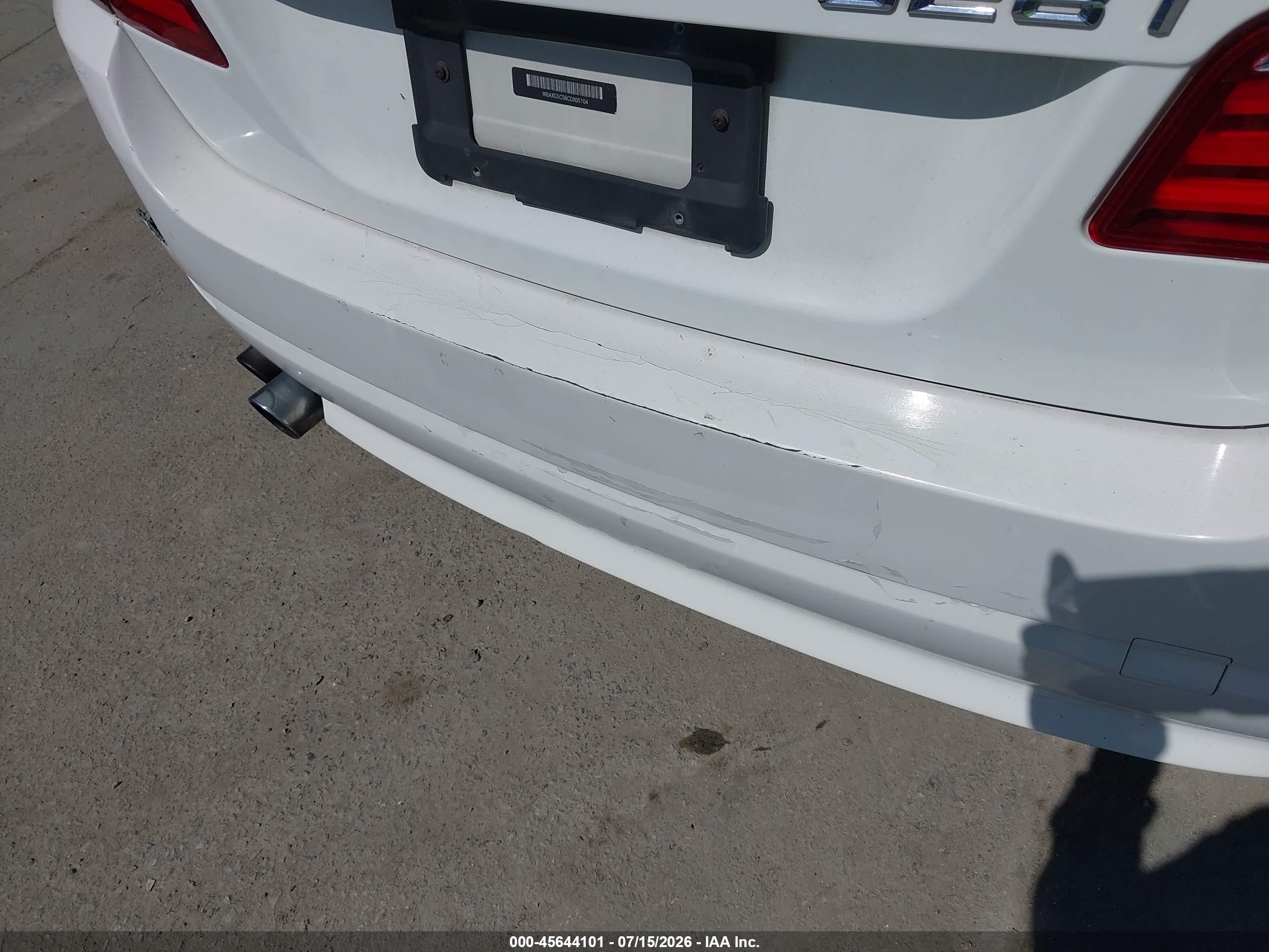 2012 Bmw 528i   White vin: WBAXG5C56CDX05104