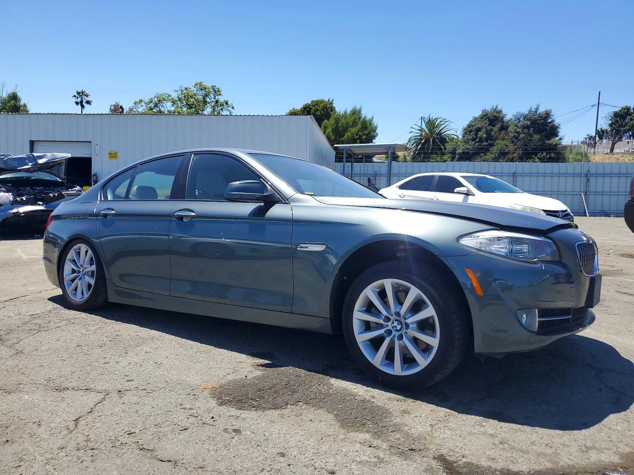 2012 Bmw 528 I Gray vin: WBAXG5C57CDX01594