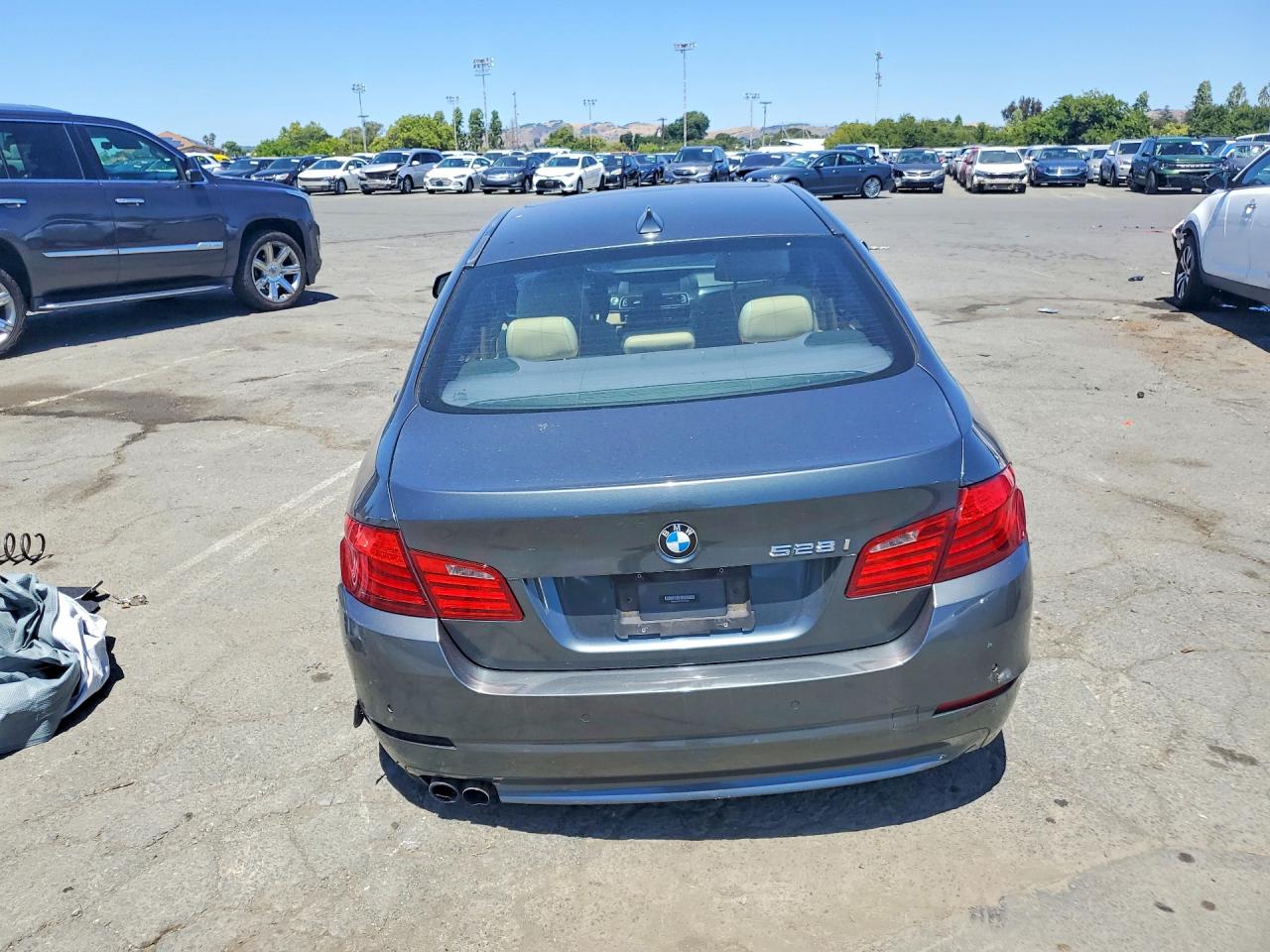 2012 Bmw 528 I Gray vin: WBAXG5C57CDX01594