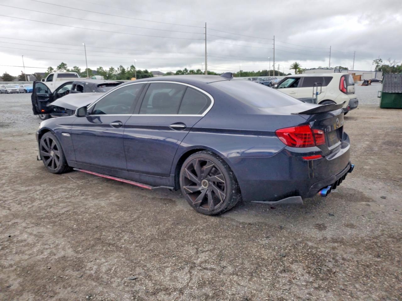 2013 Bmw 528 I Blue vin: WBAXG5C57DD235053