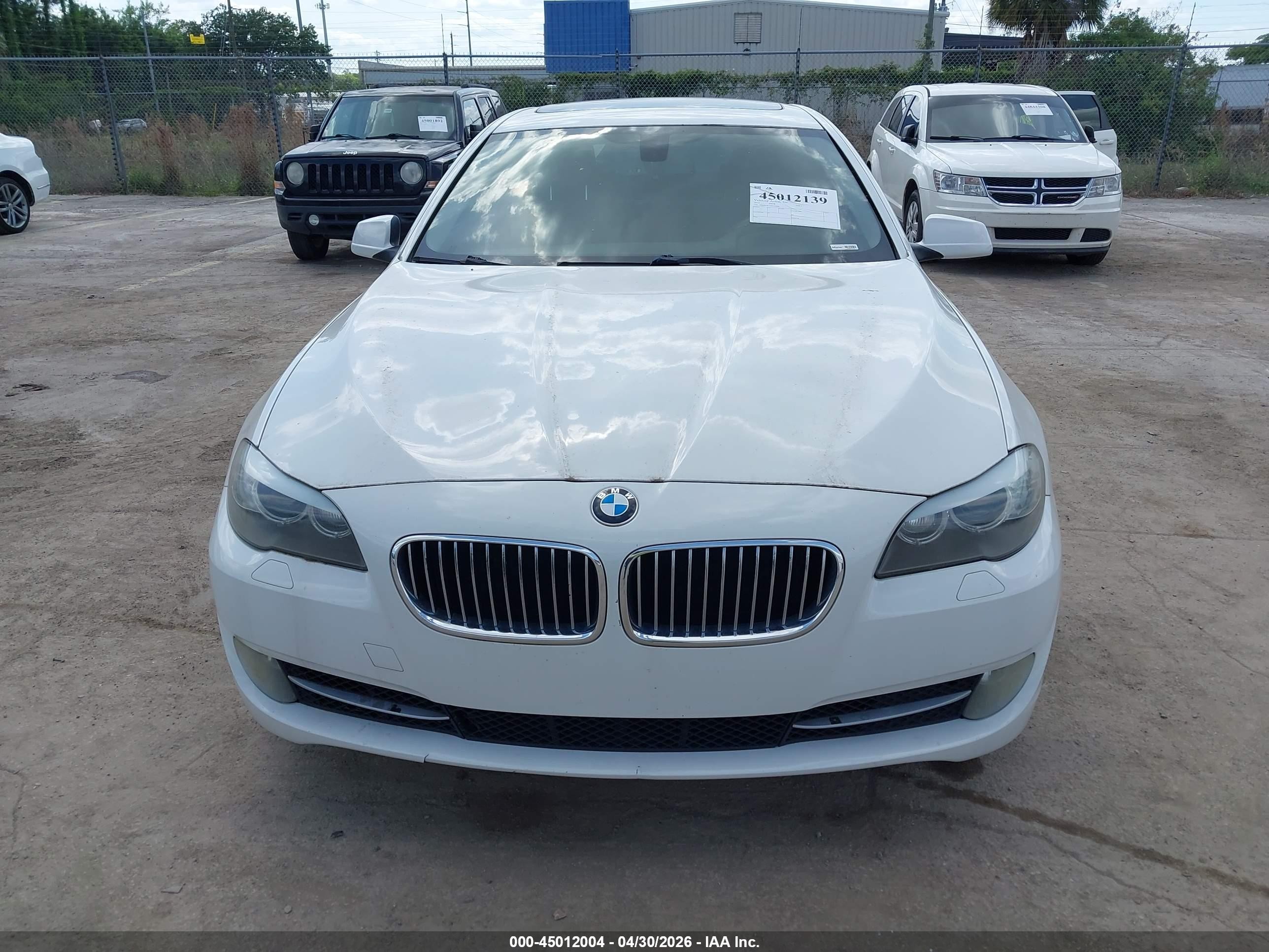 2013 Bmw 528i White vin: WBAXG5C57DDY32428