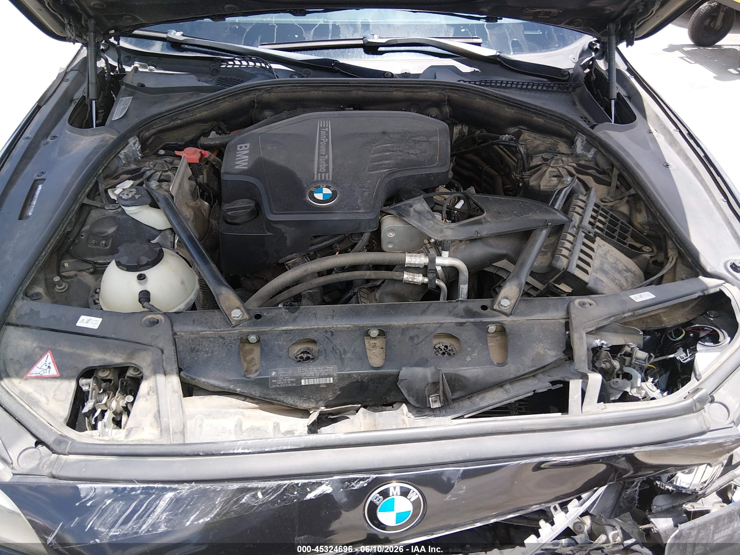 2013 Bmw 528i   Серый vin: WBAXG5C57DDY35314