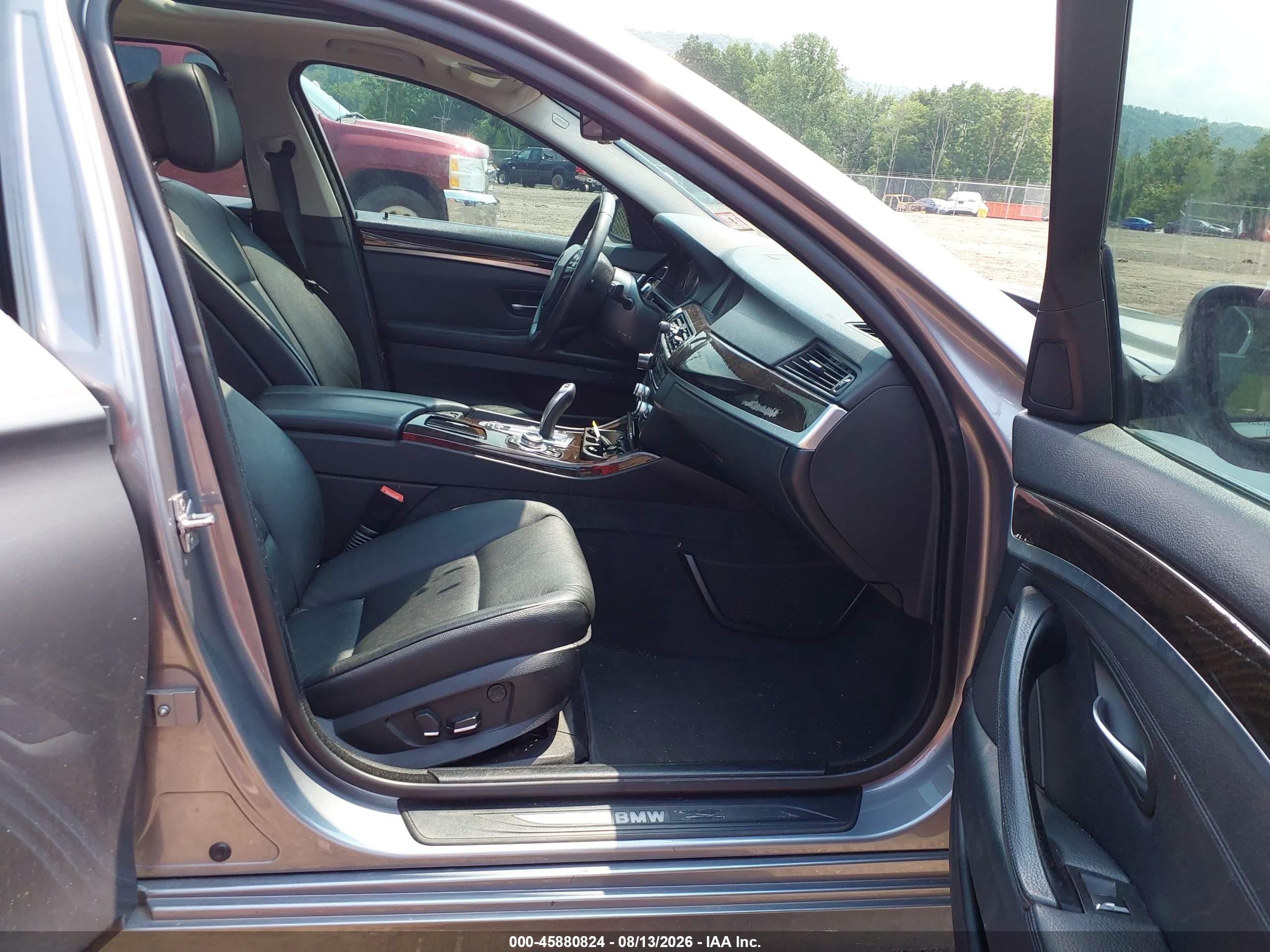 2012 Bmw 528i   Gray vin: WBAXG5C58CDX04584