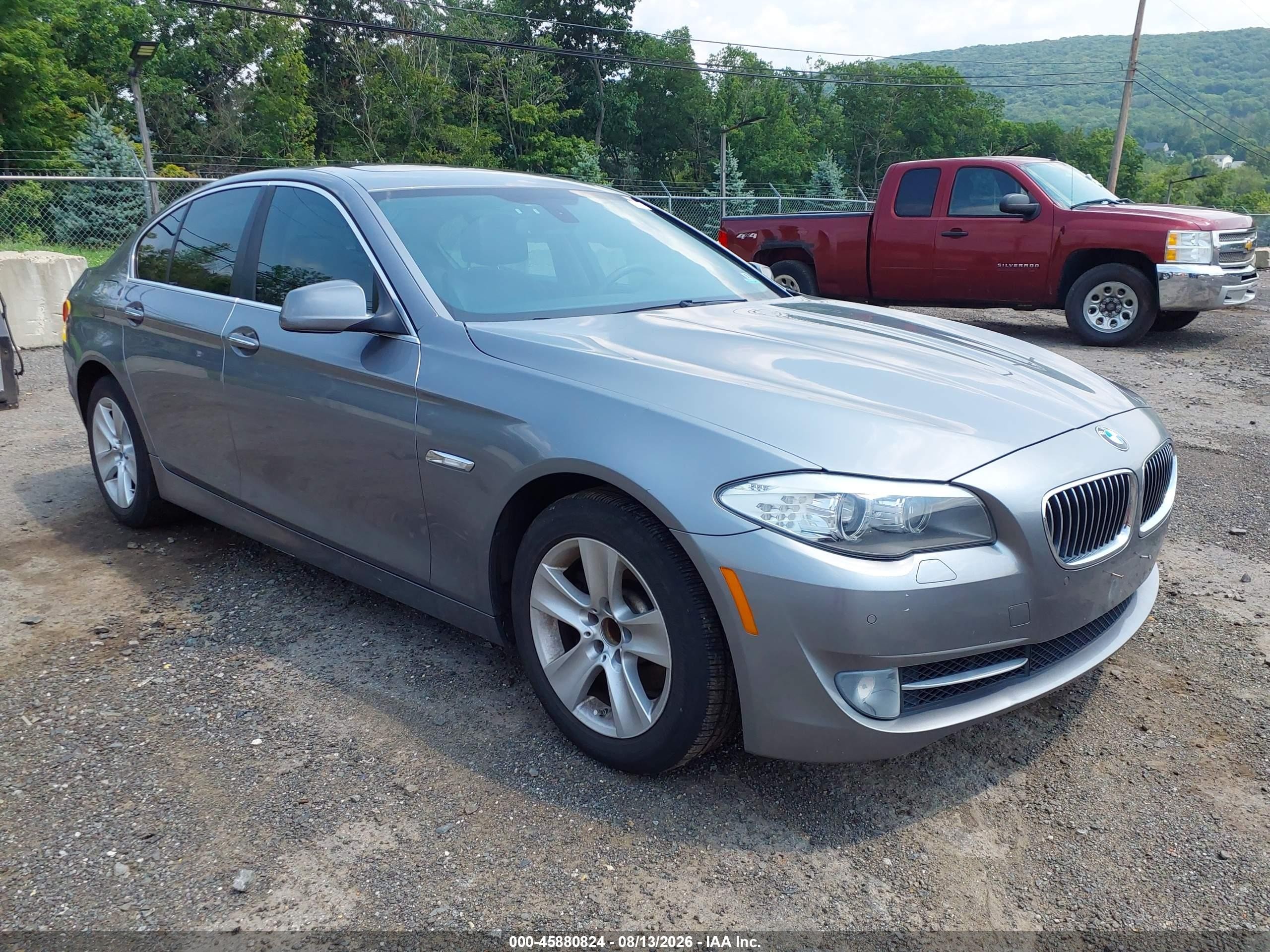2012 Bmw 528i   Серый vin: WBAXG5C58CDX04584