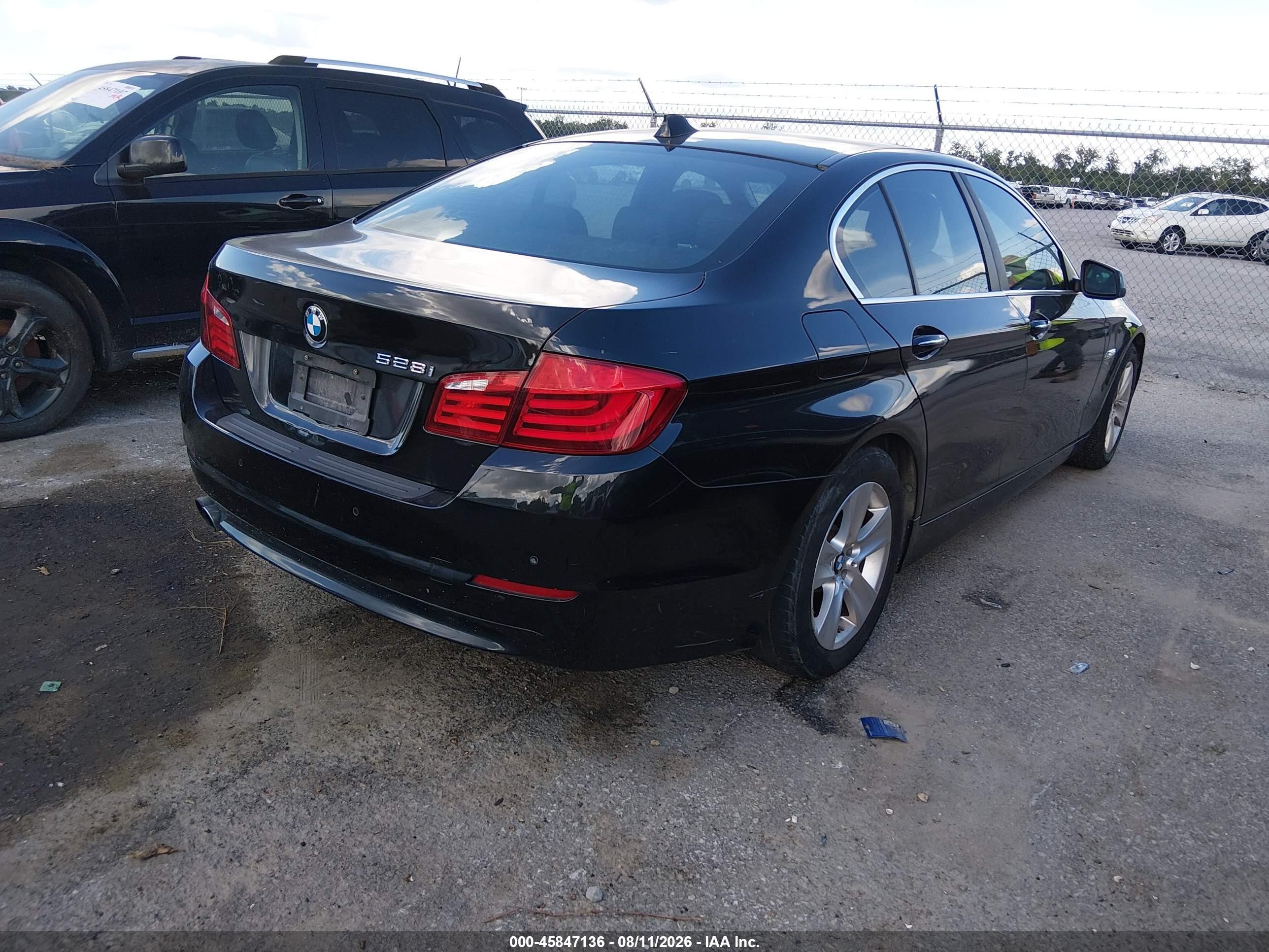 2013 Bmw 528i   Black vin: WBAXG5C58DD229679