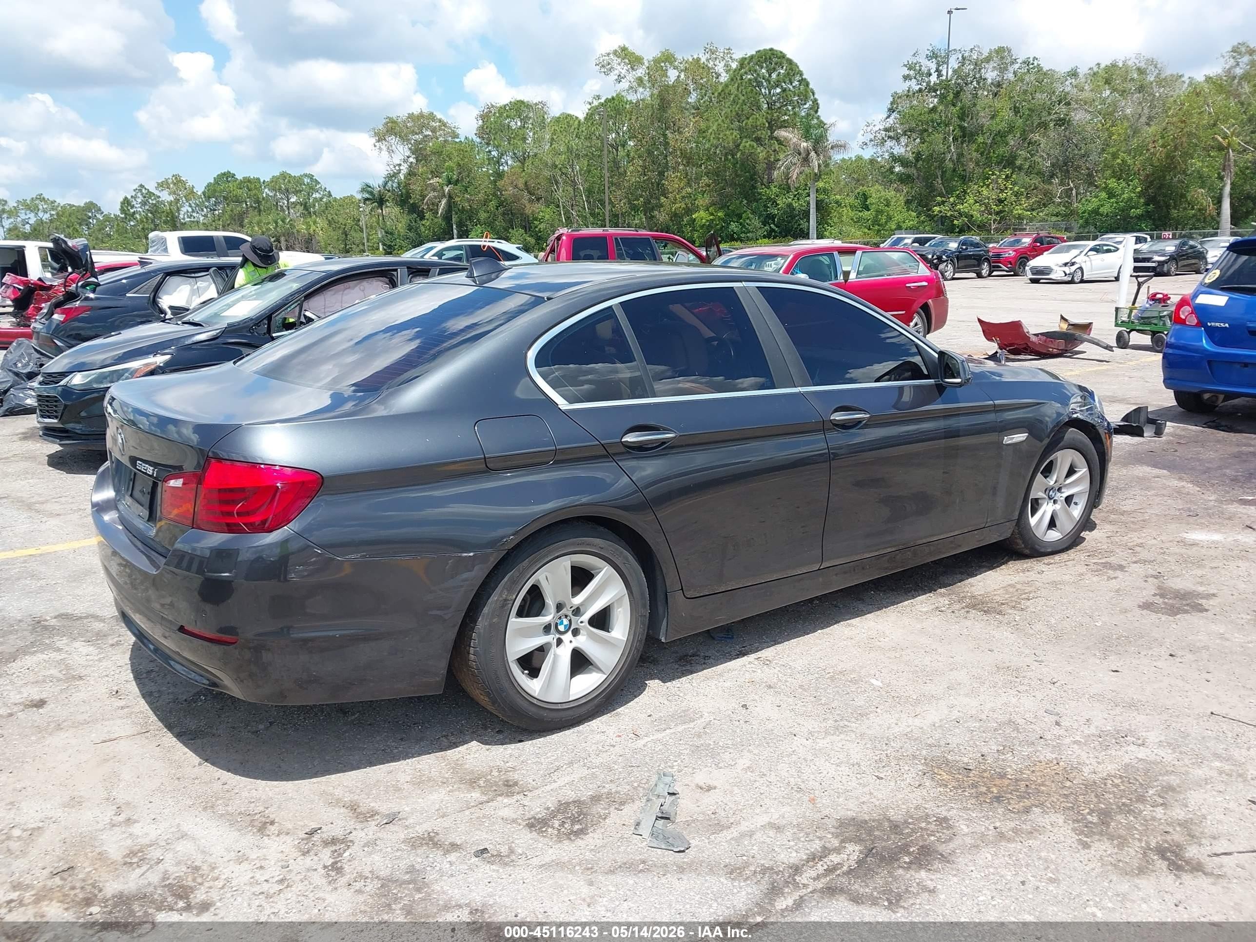 2013 Bmw 528i   Gray vin: WBAXG5C58DDY31028
