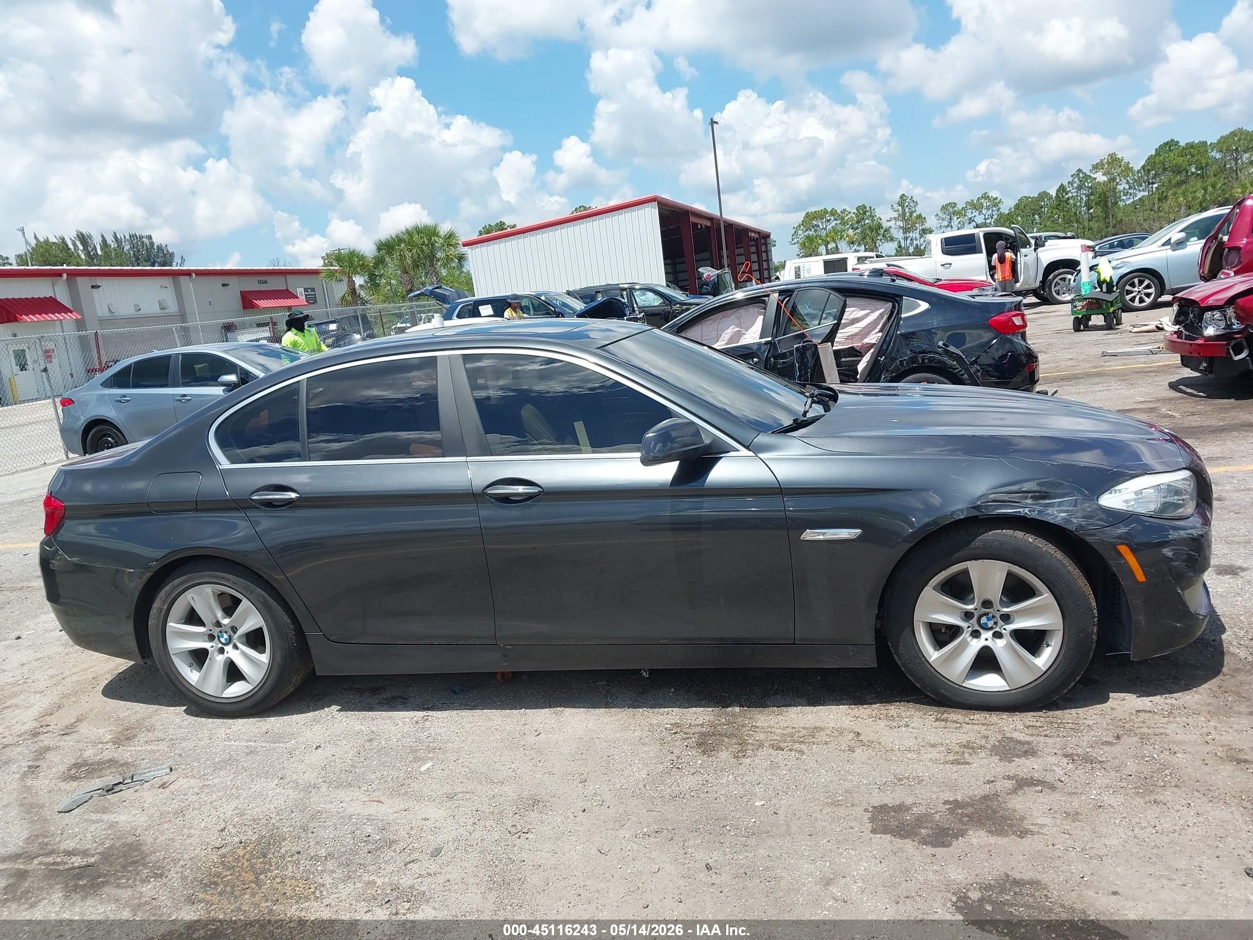2013 Bmw 528i   Gray vin: WBAXG5C58DDY31028