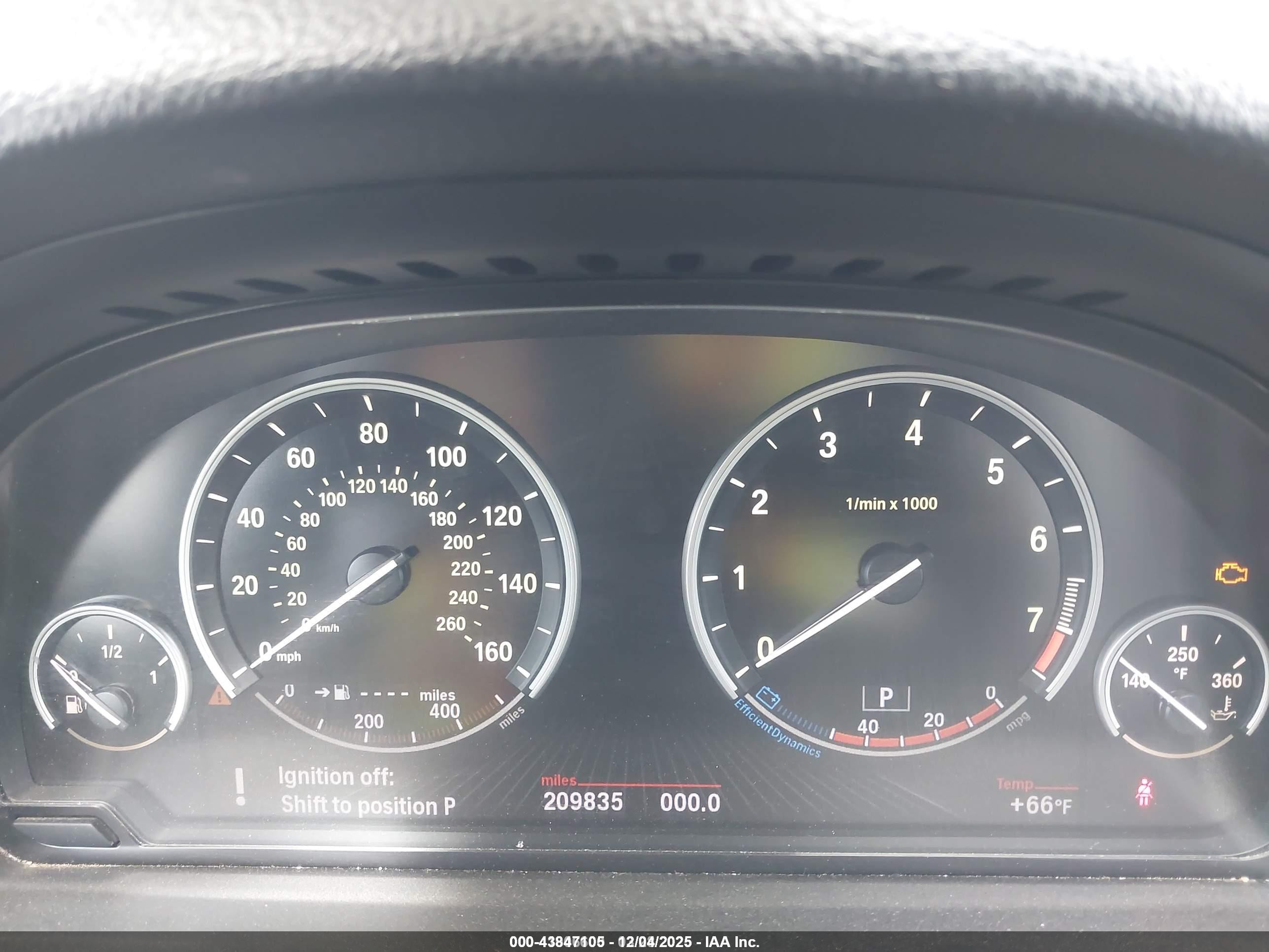 2013 Bmw 528i   Black vin: WBAXG5C58DDY31076