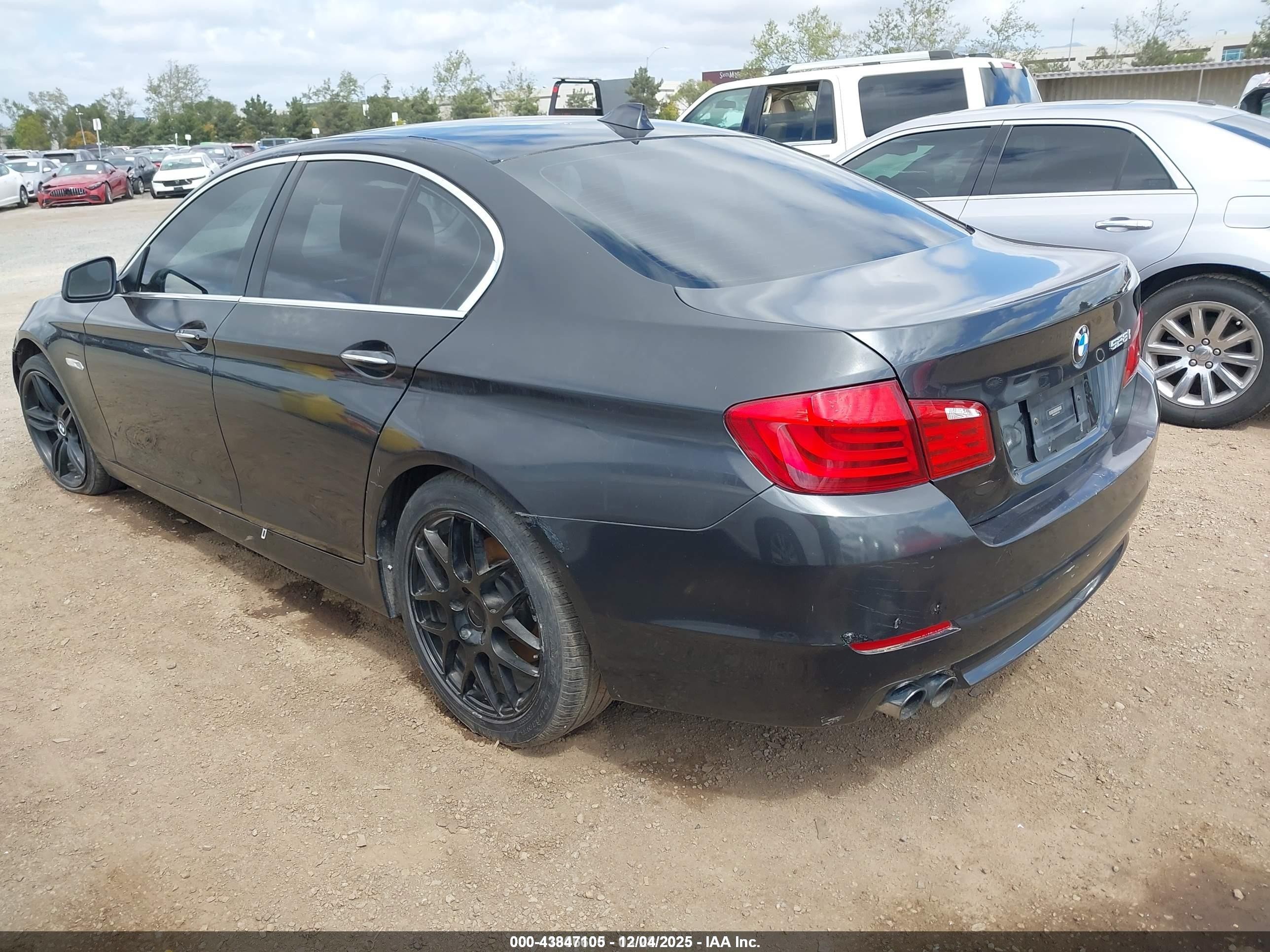 2013 Bmw 528i   Black vin: WBAXG5C58DDY31076
