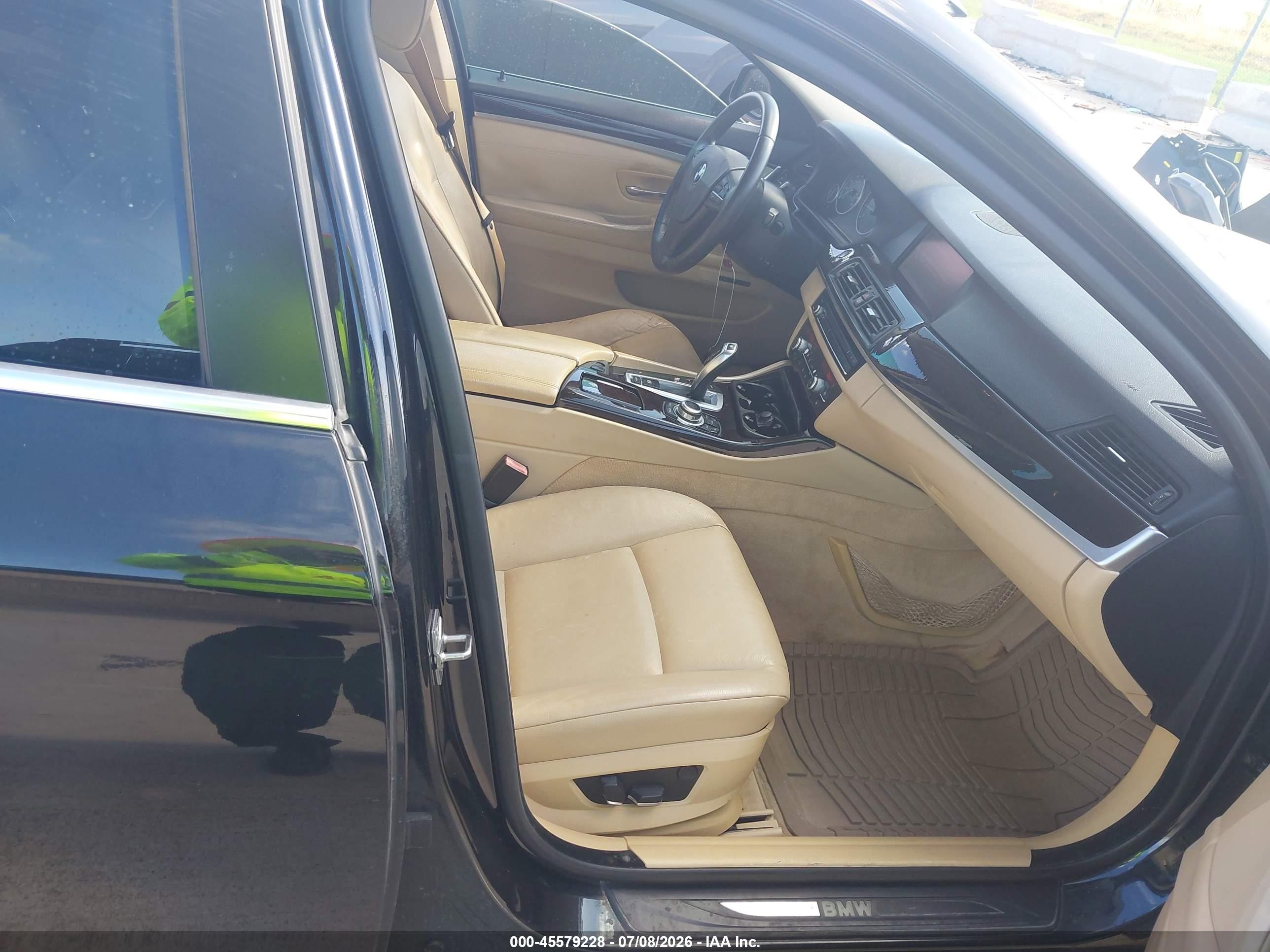 2012 Bmw 528i   Black vin: WBAXG5C59CDY30260