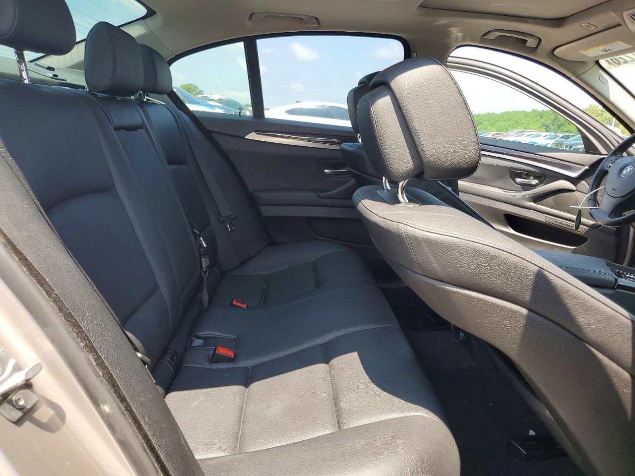 2013 Bmw 528 I Cream vin: WBAXG5C59DD228508