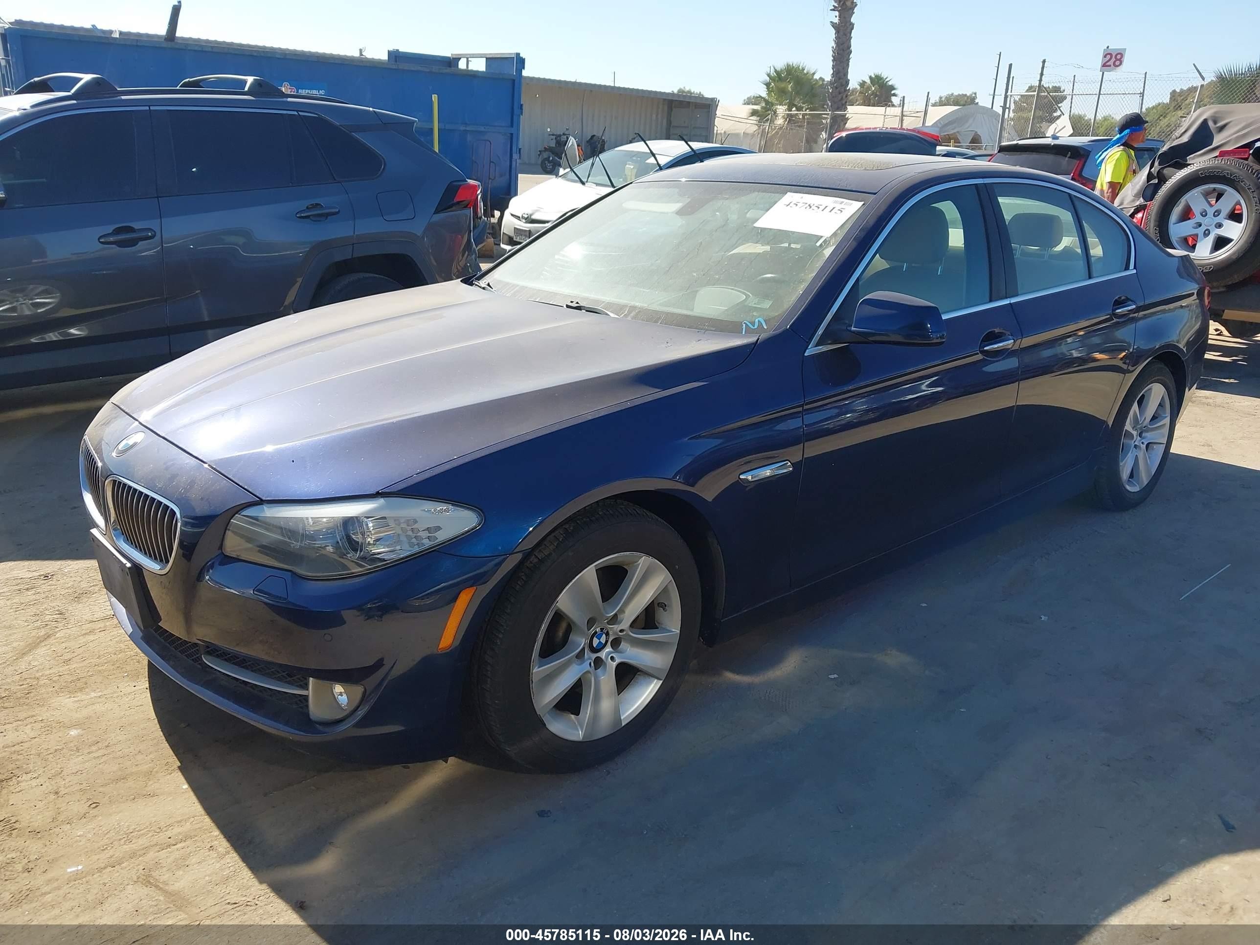 2013 Bmw 528i   Blue vin: WBAXG5C59DD228931