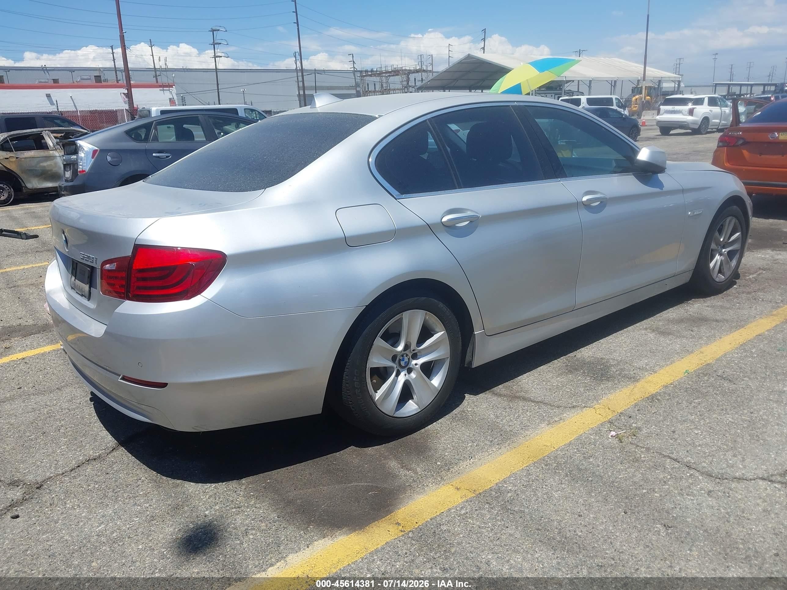 2013 Bmw 528i   Silver vin: WBAXG5C59DDY35847