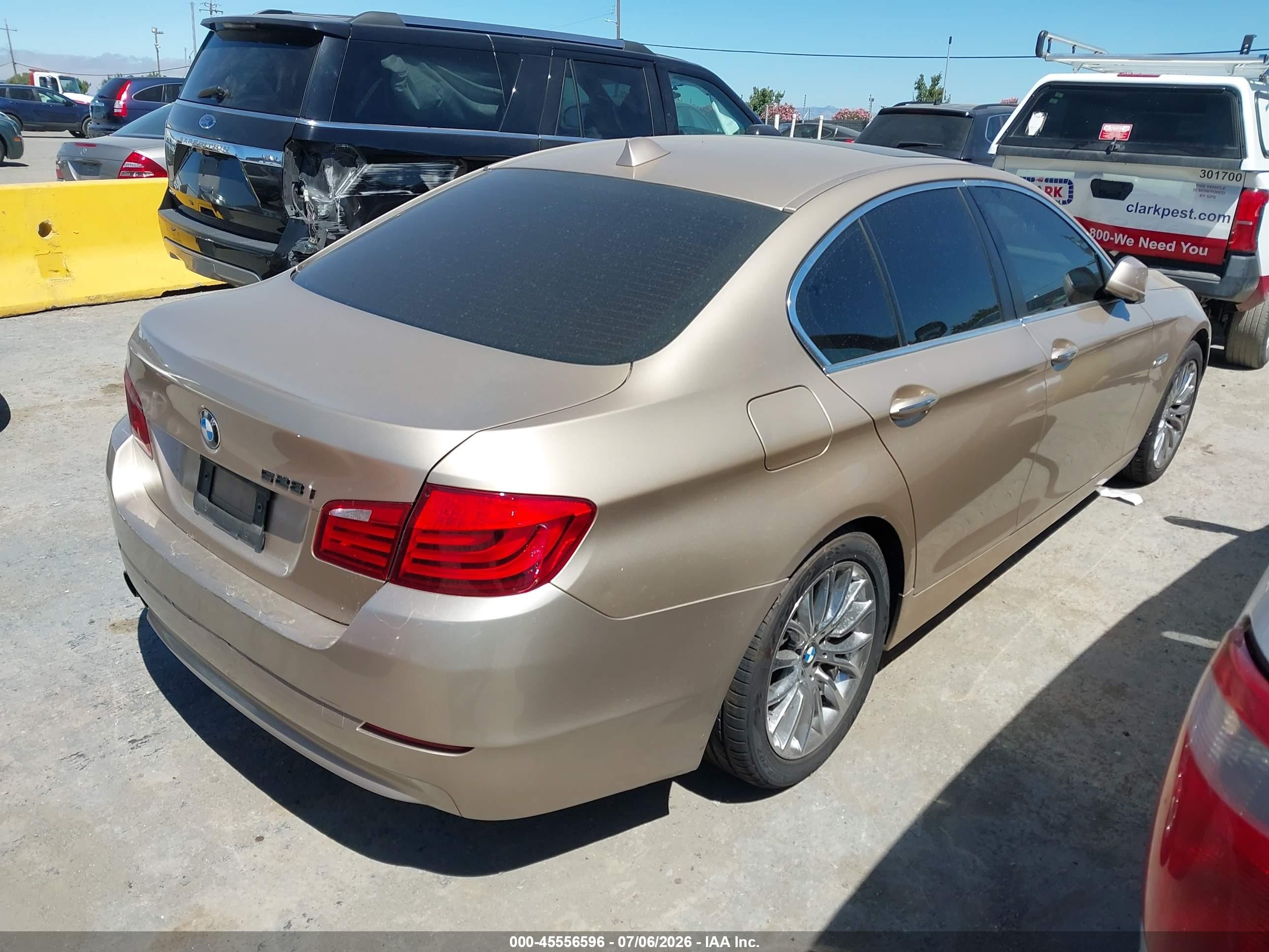 2013 Bmw 528i   Gold vin: WBAXG5C5XDDY34528