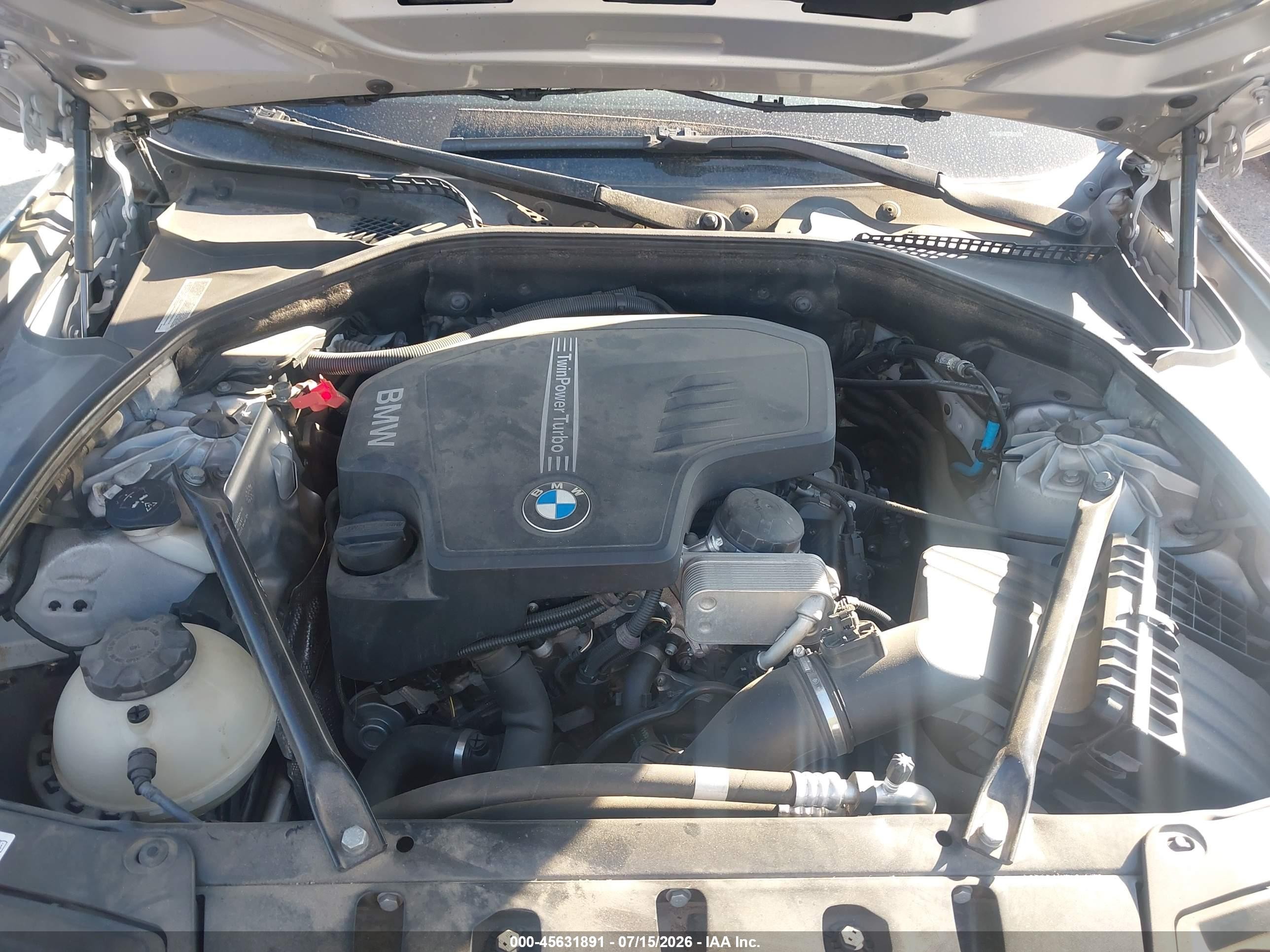 2012 Bmw 528i Xdrive Silver vin: WBAXH5C50CDW03598