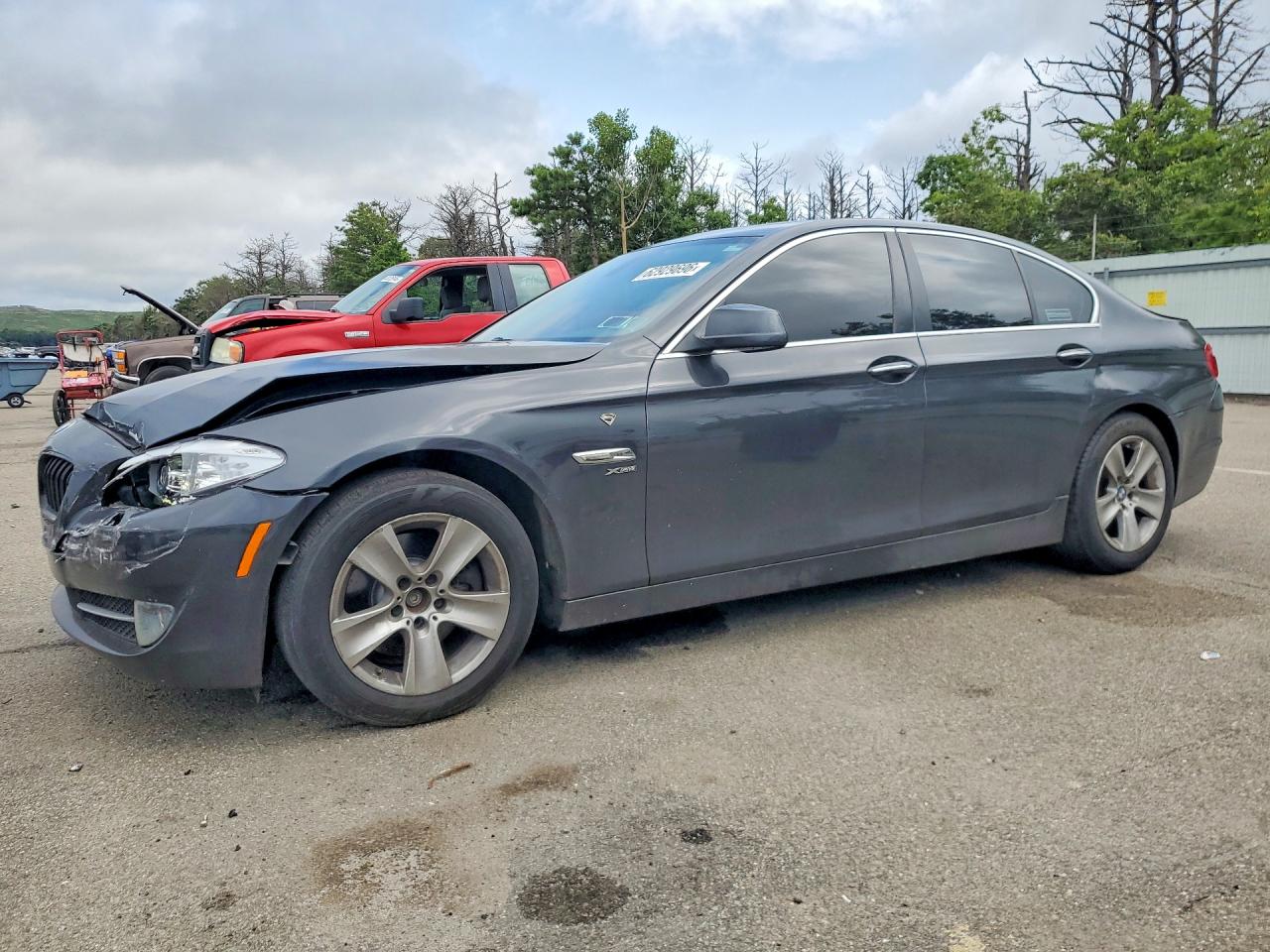 2012 Bmw 528 Xi Серый vin: WBAXH5C50CDW08543