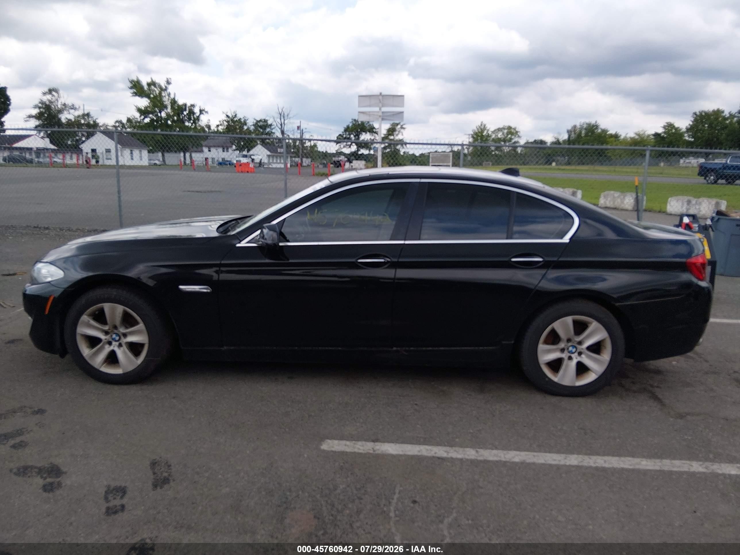 2013 Bmw 528i Xdrive Black vin: WBAXH5C50DD114801