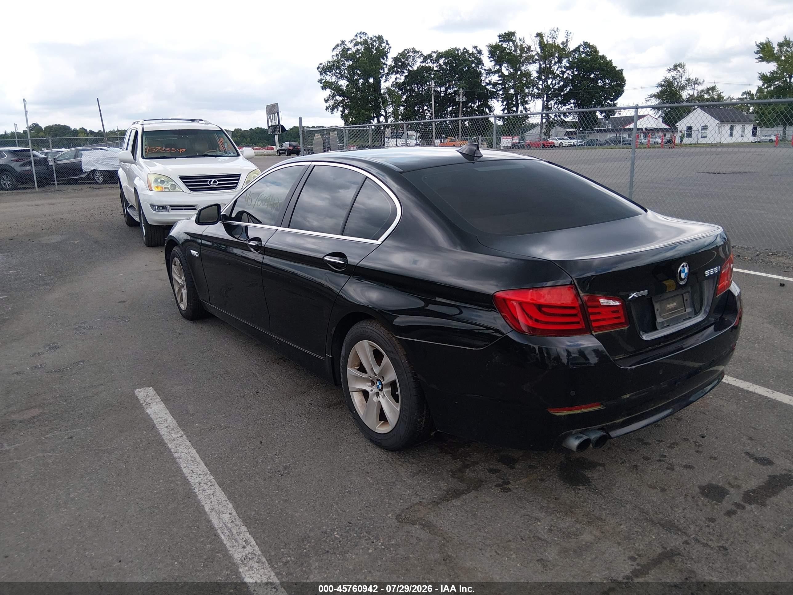 2013 Bmw 528i Xdrive Black vin: WBAXH5C50DD114801