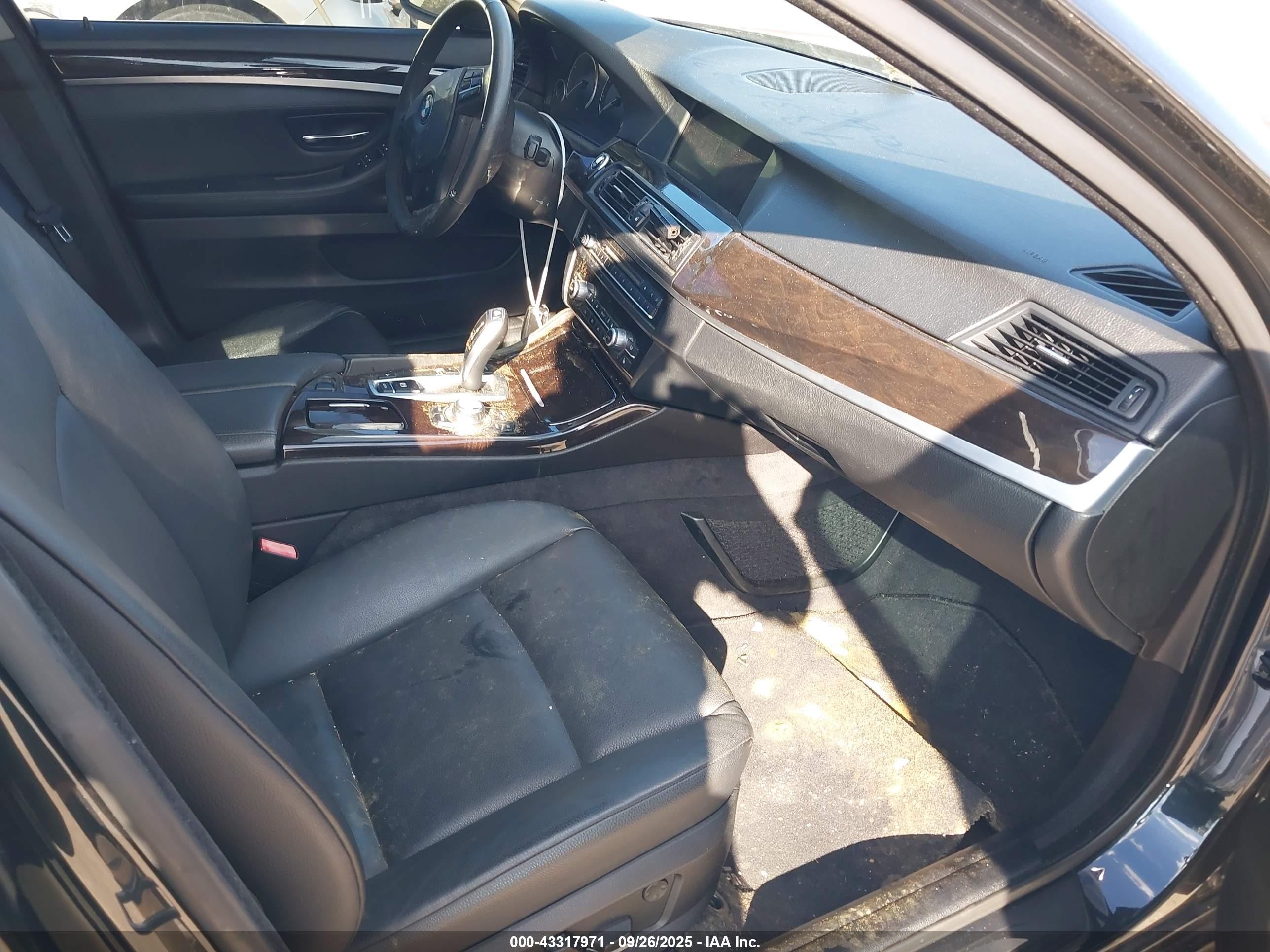 2013 Bmw 528i Xdrive Black vin: WBAXH5C50DDW12576