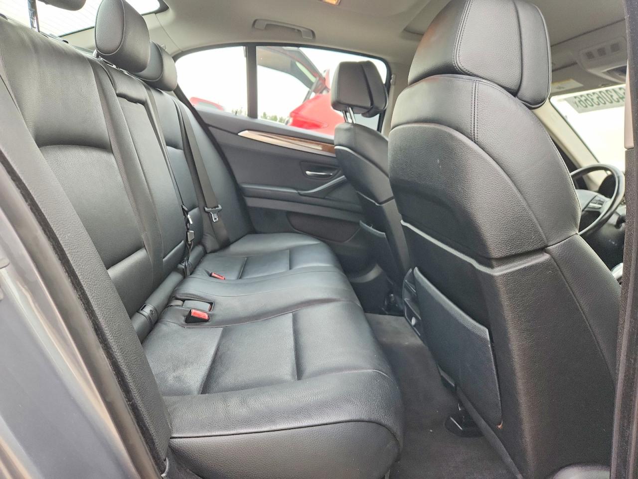 2012 Bmw 528 Xi Gray vin: WBAXH5C51CDW03027