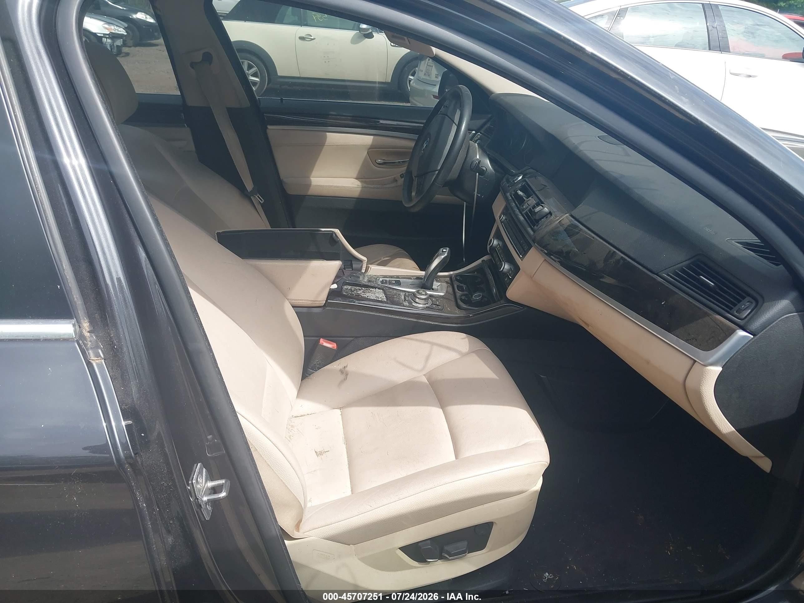 2012 Bmw 528i Xdrive Black vin: WBAXH5C52CDW11508