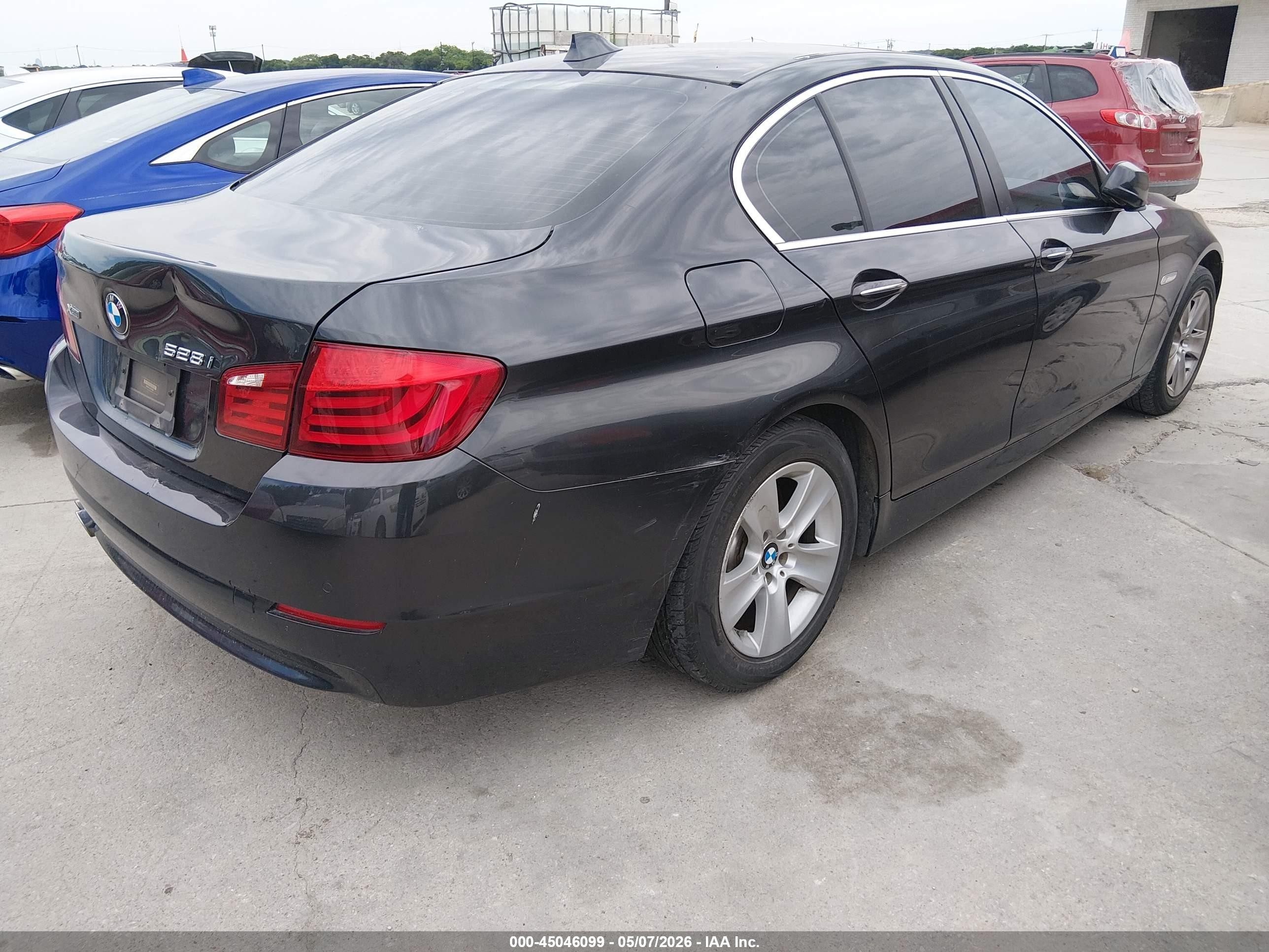 2013 Bmw 528i Xdrive Gray vin: WBAXH5C52DD109468