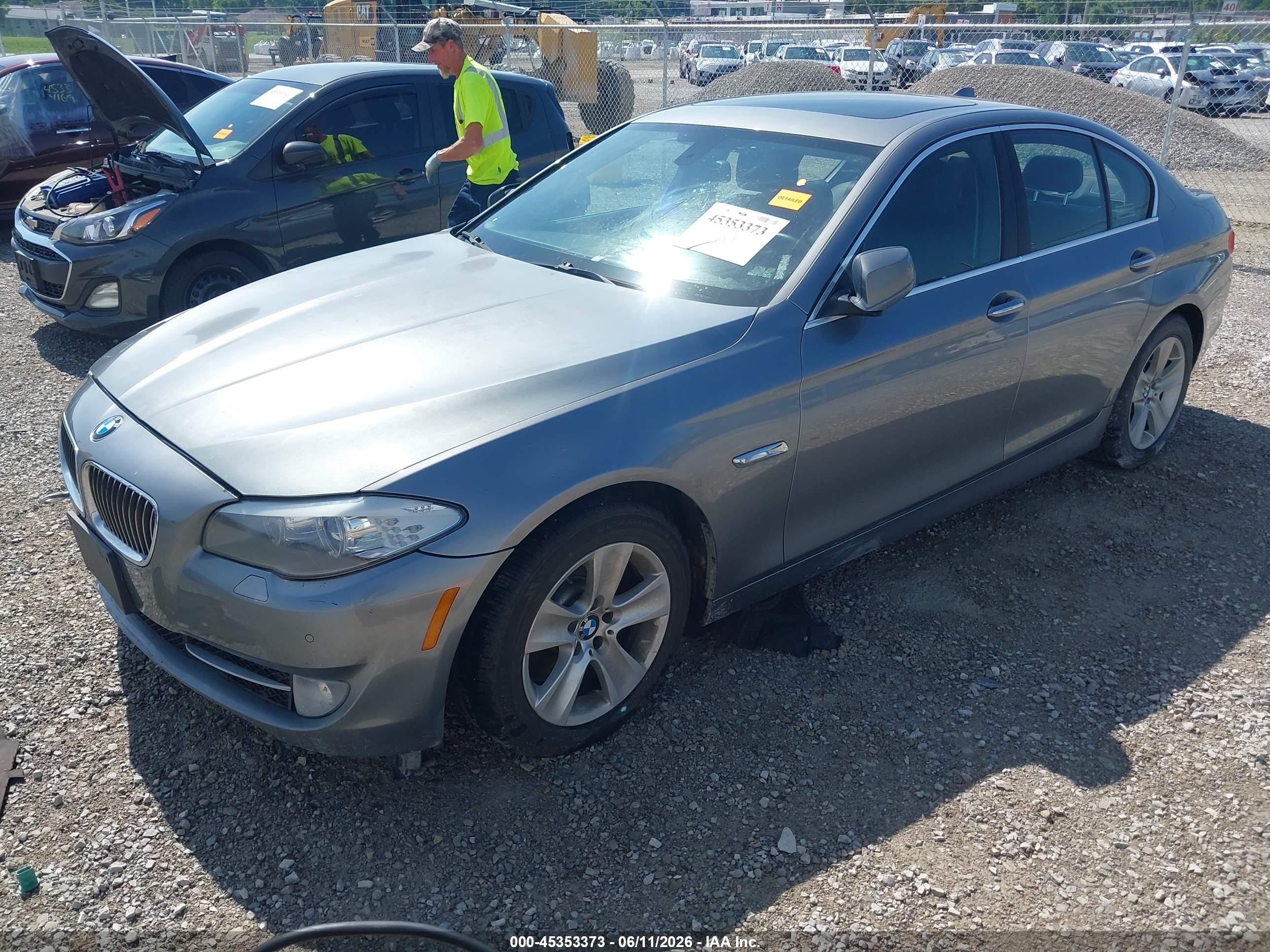2013 Bmw 528i Xdrive Silver vin: WBAXH5C52DD111933