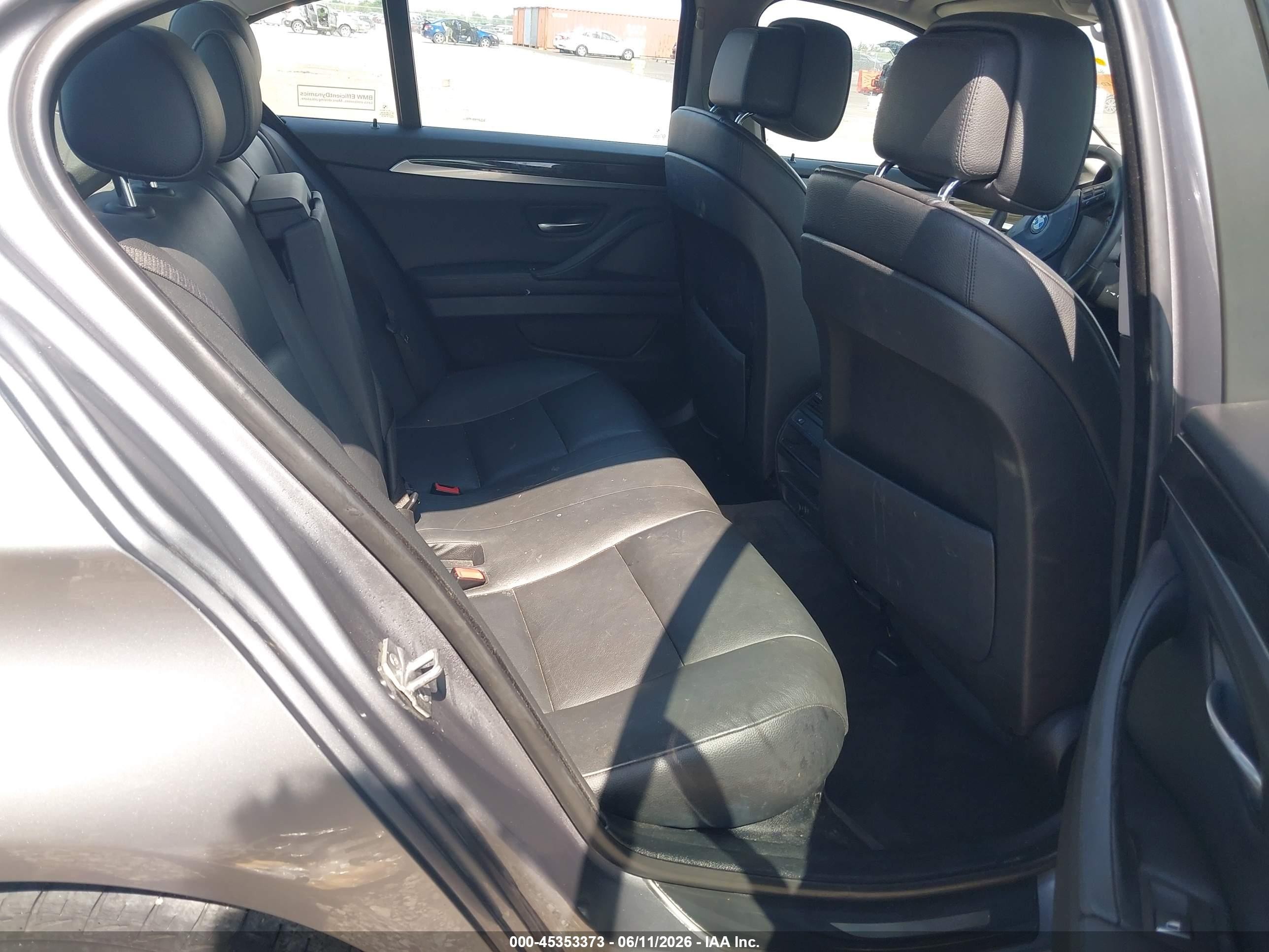 2013 Bmw 528i Xdrive Silver vin: WBAXH5C52DD111933