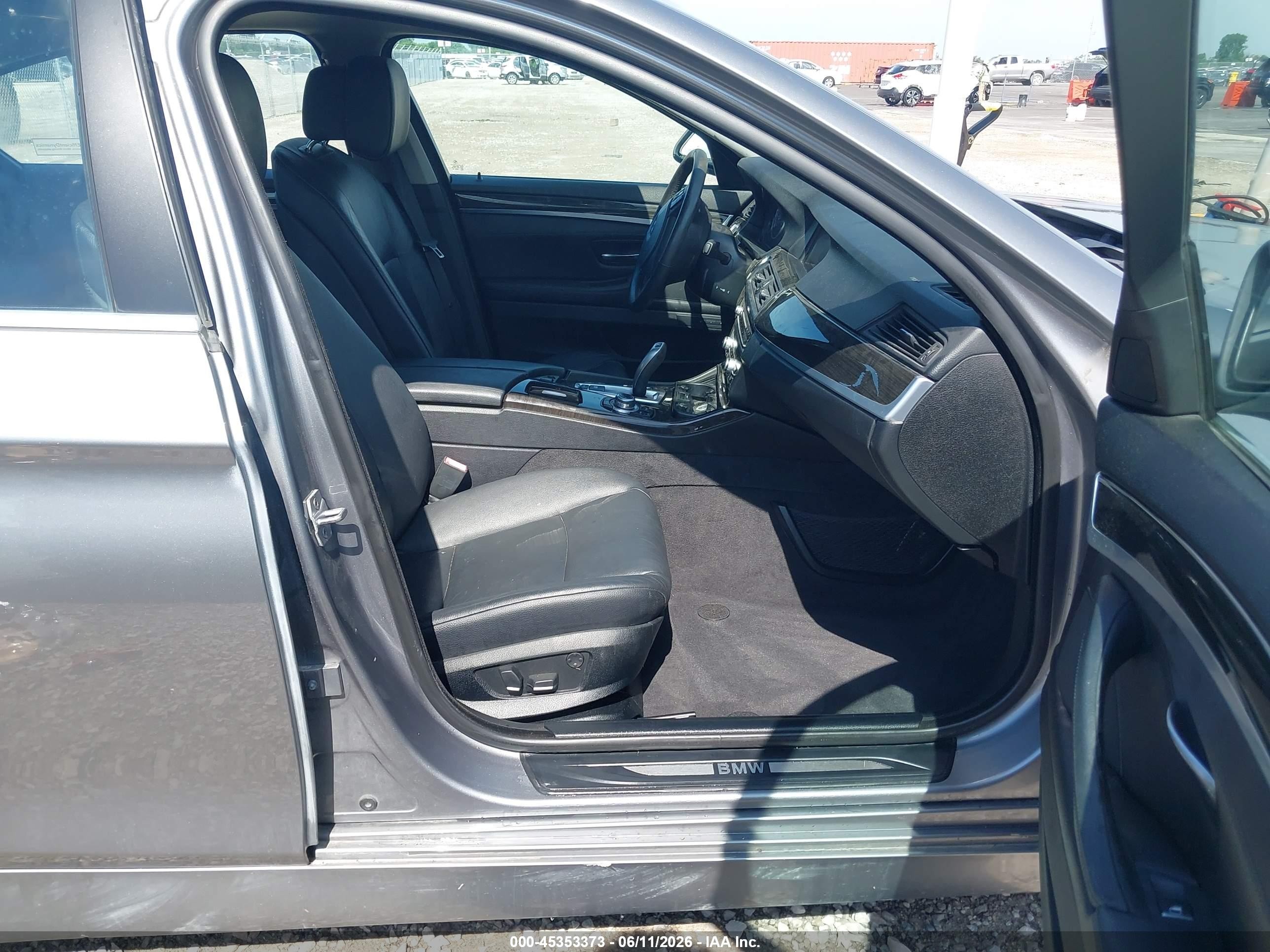 2013 Bmw 528i Xdrive Silver vin: WBAXH5C52DD111933